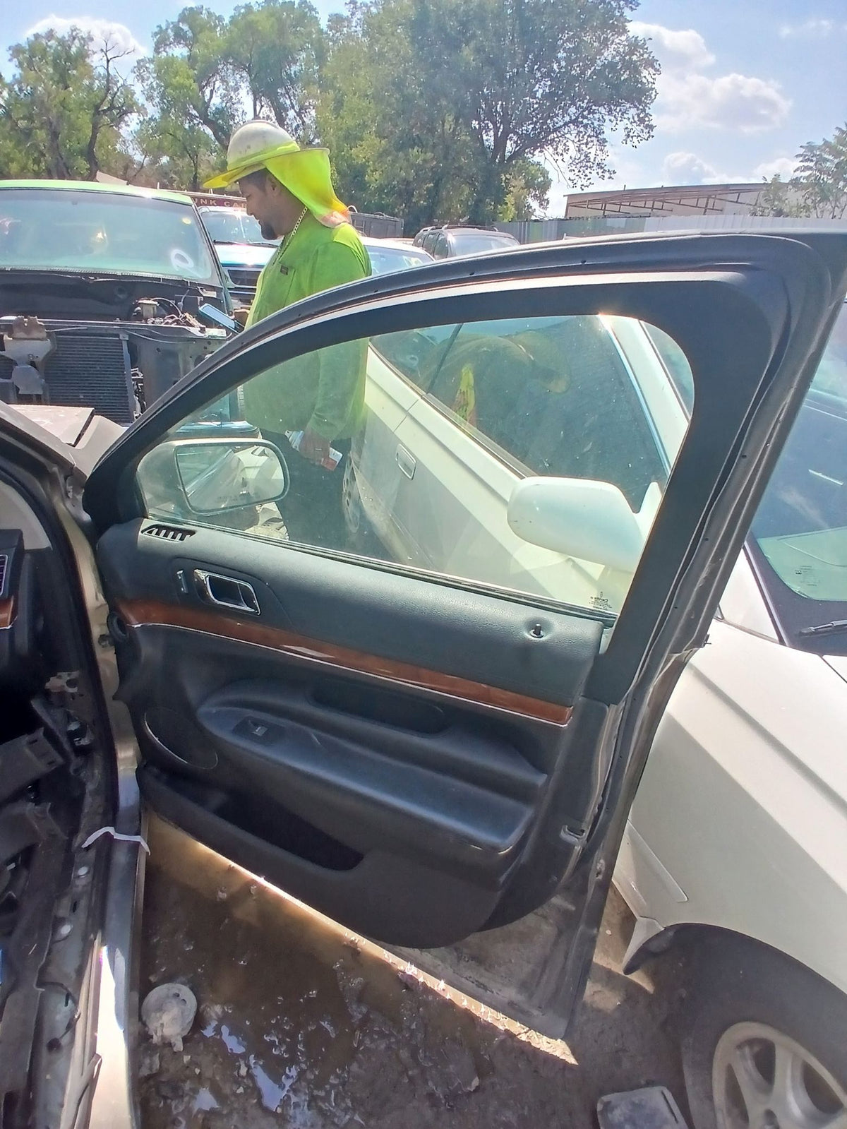 CA_VEHICLE_MEDIA:13146666227:3277523700