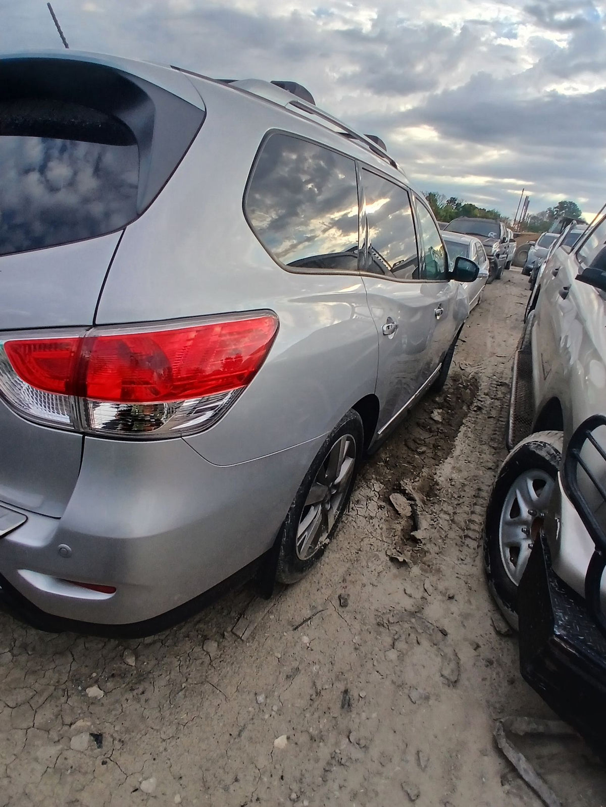 CA_VEHICLE_MEDIA:13146666230:3276548150