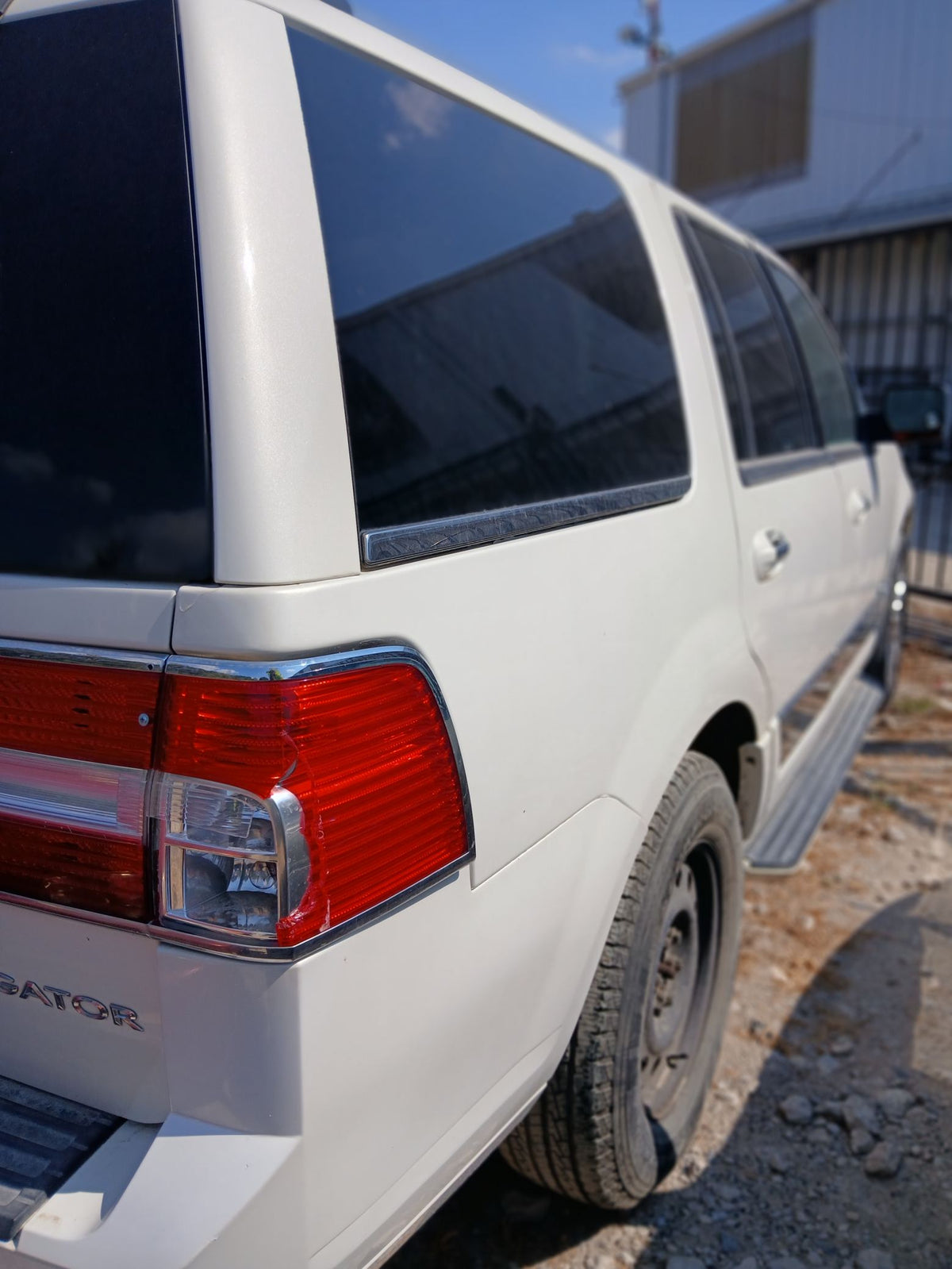 CA_VEHICLE_MEDIA:13146666232:3277746196