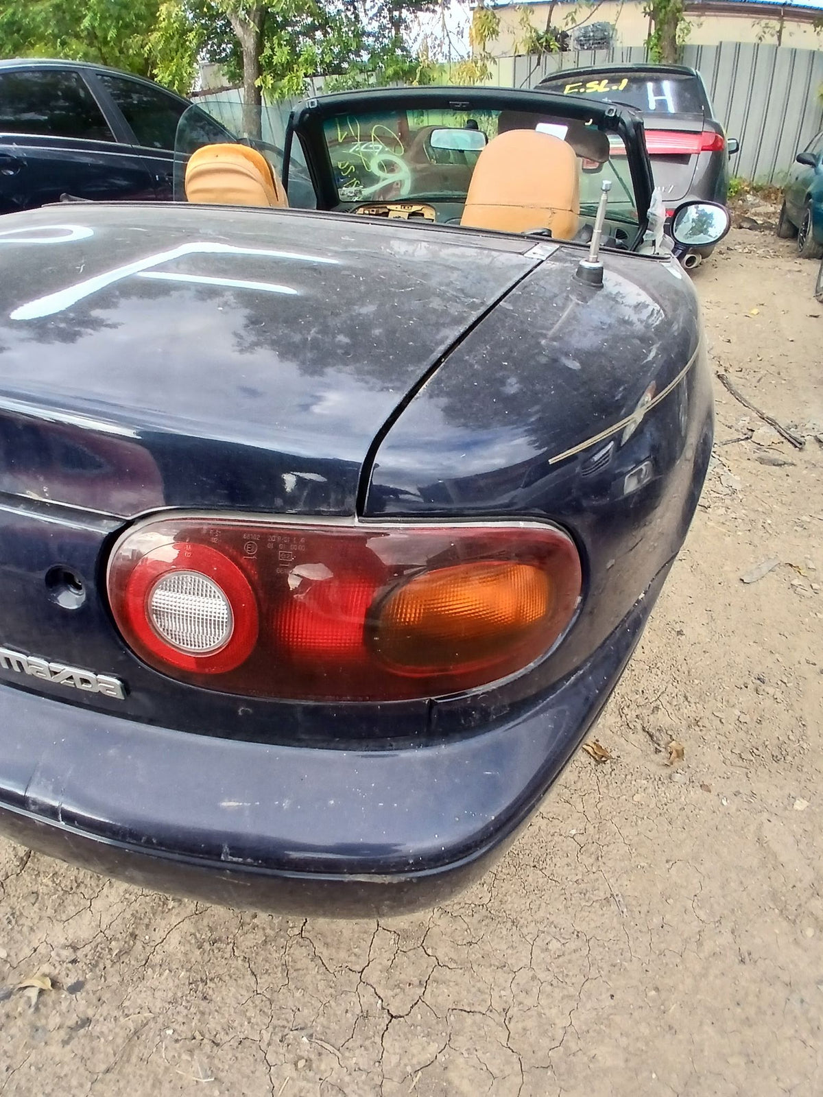 CA_VEHICLE_MEDIA:13146687864:3276665312