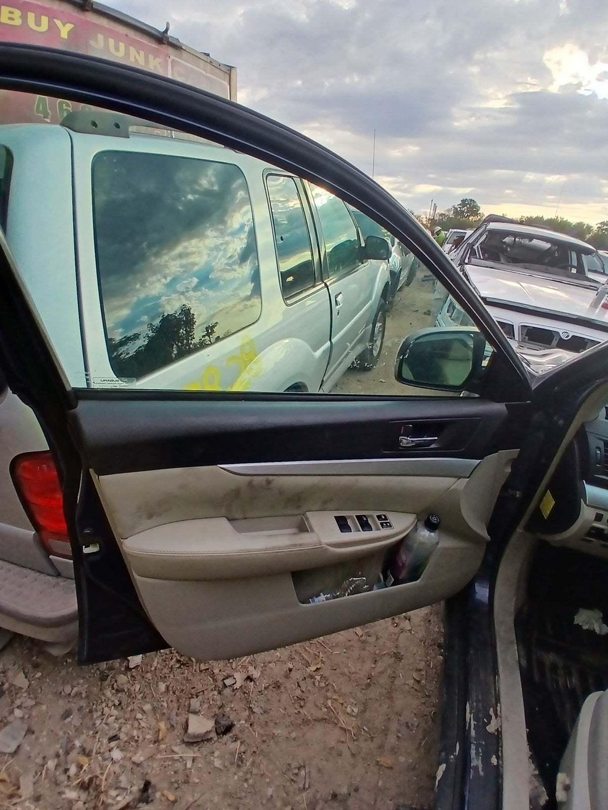 CA_VEHICLE_MEDIA:13146689953:3276513703
