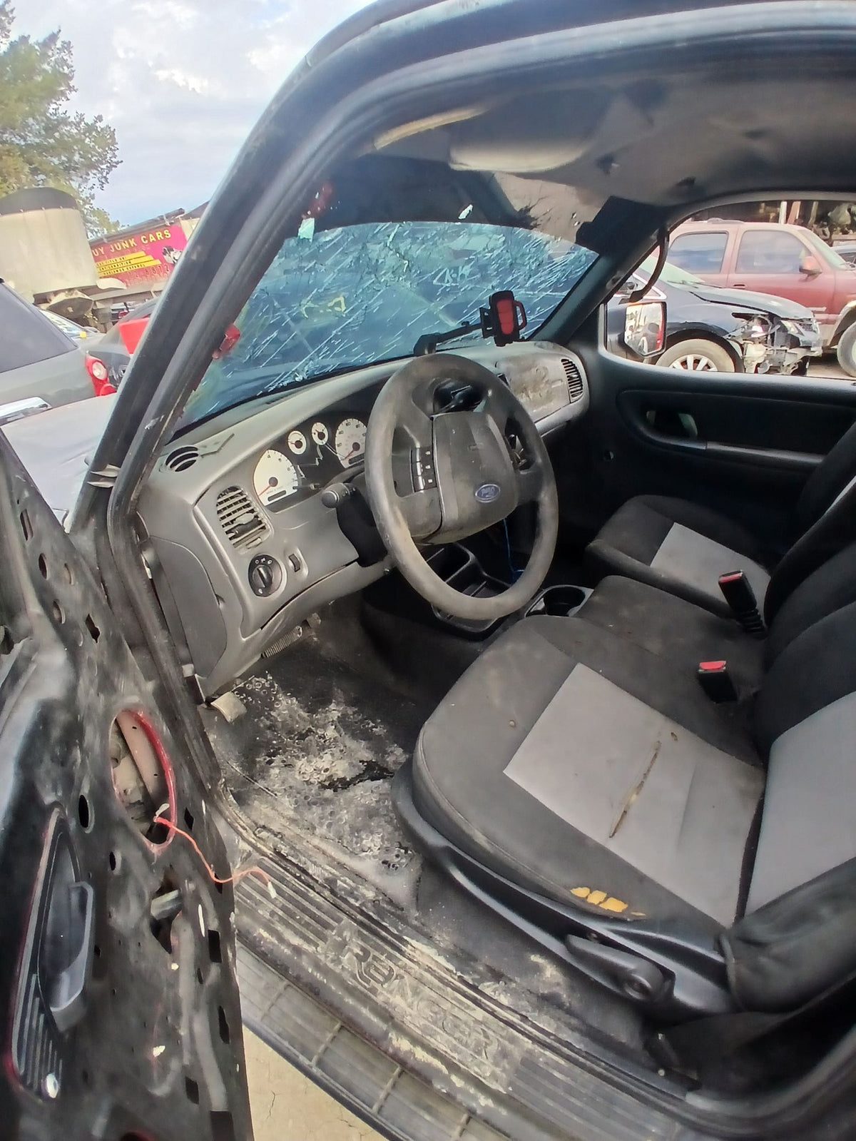 CA_VEHICLE_MEDIA:13146699588:3276514283
