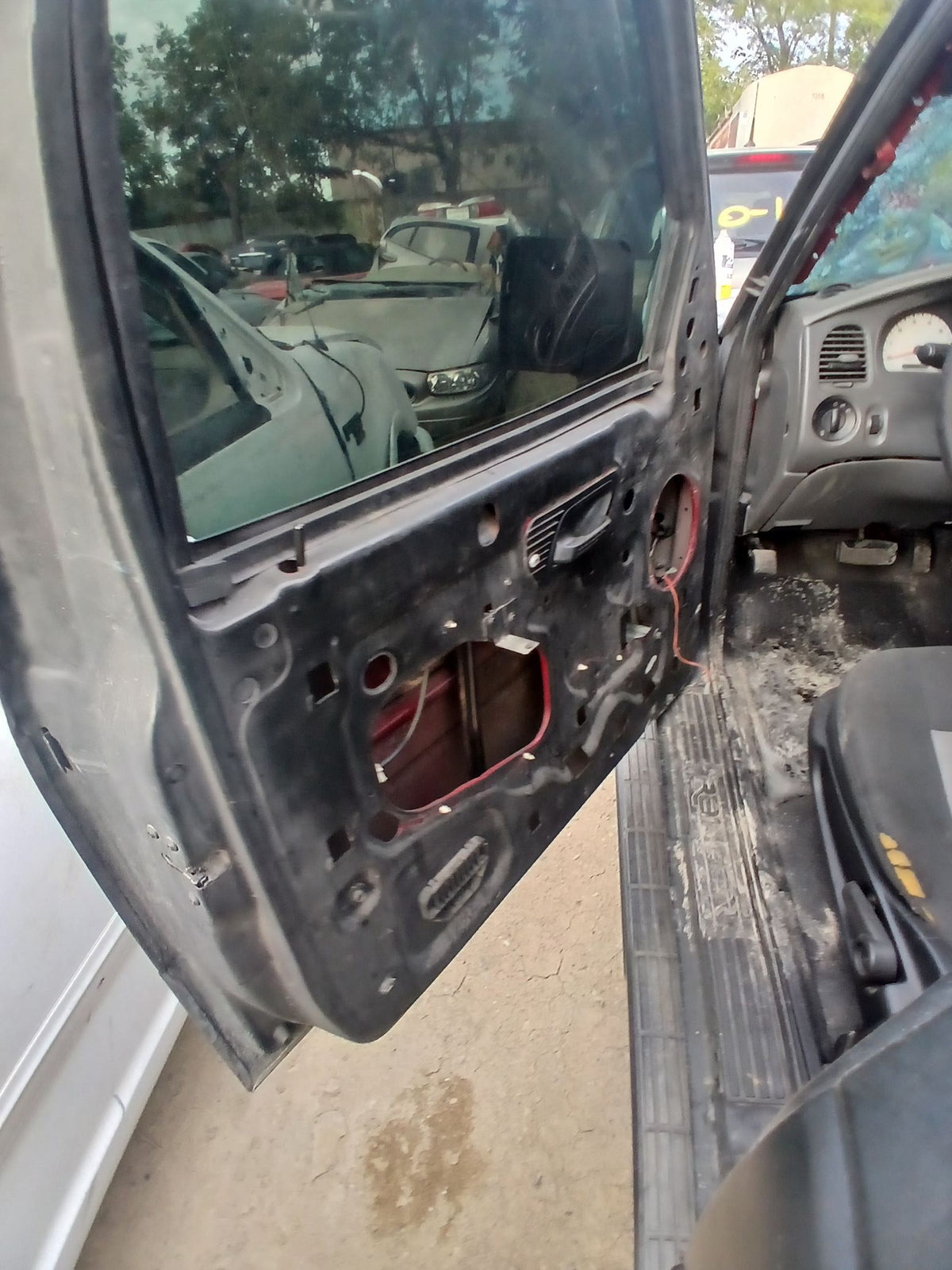 CA_VEHICLE_MEDIA:13146699588:3276514629
