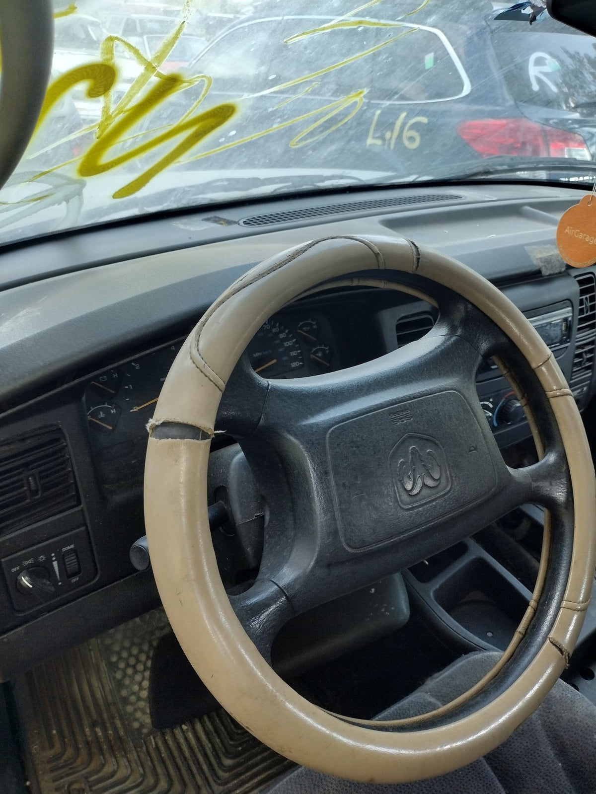 CA_VEHICLE_MEDIA:13146702201:3277980903