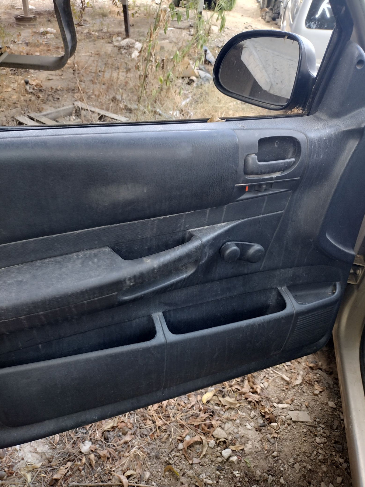 CA_VEHICLE_MEDIA:13146702201:3277981267