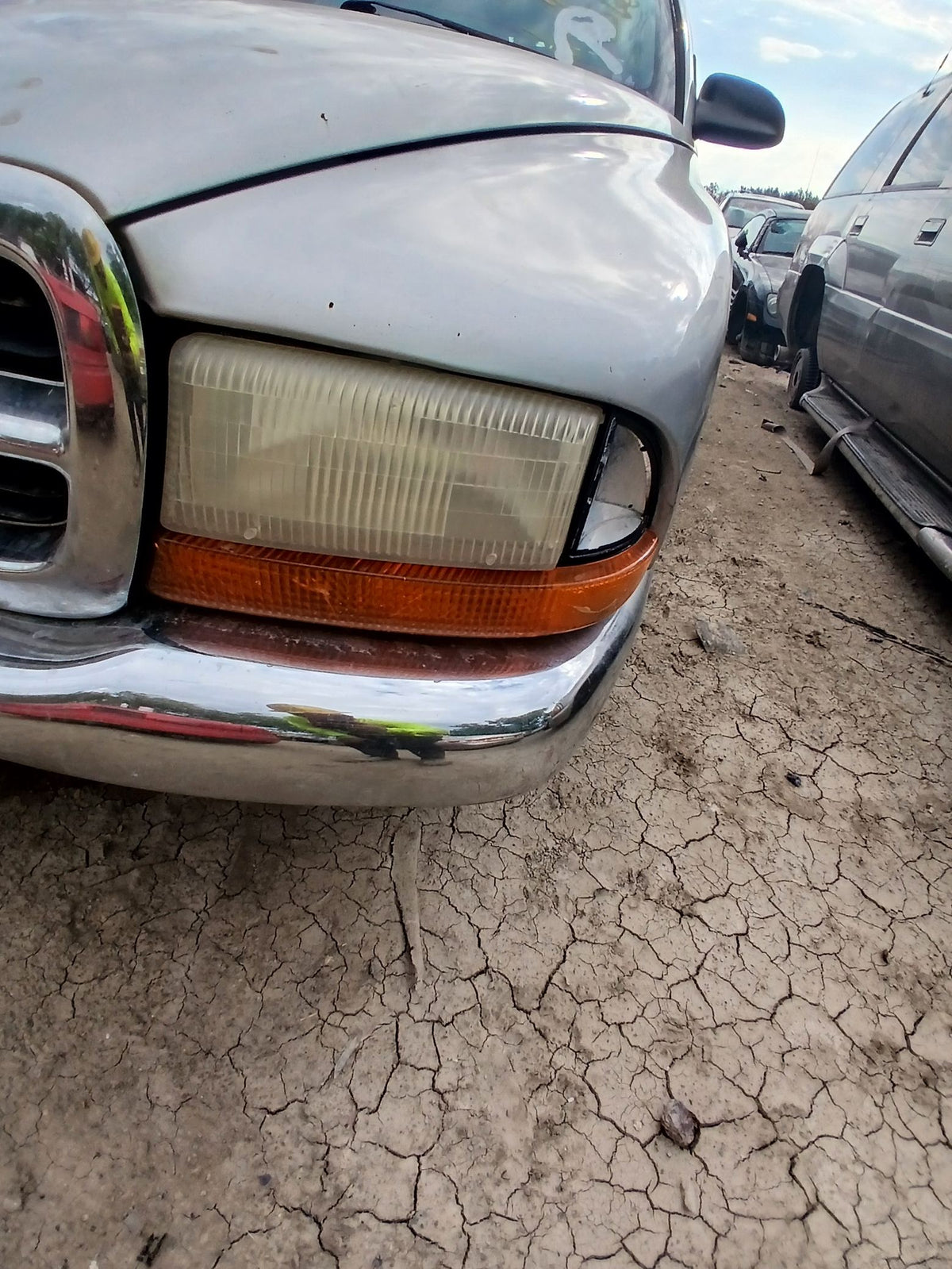 CA_VEHICLE_MEDIA:13146702205:3276736973