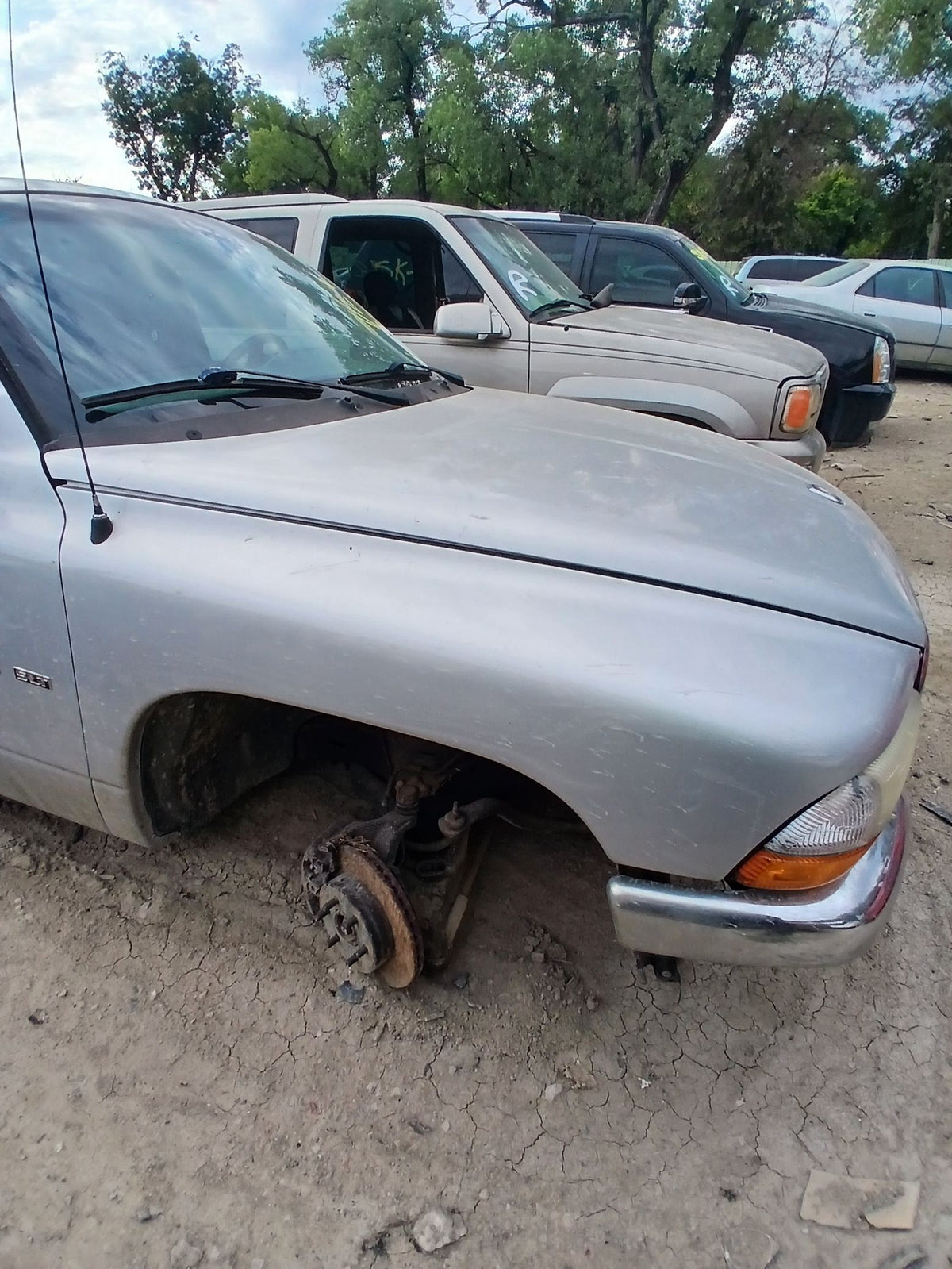 CA_VEHICLE_MEDIA:13146702205:3276736978