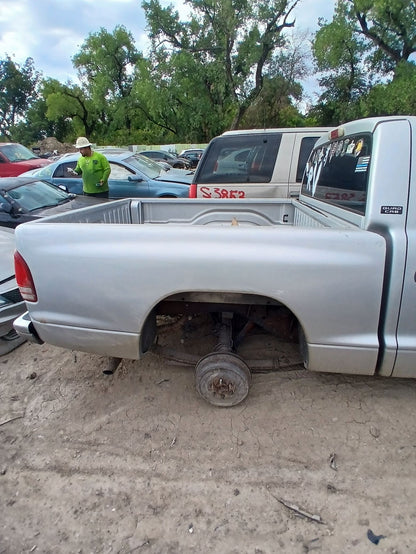 CA_VEHICLE_MEDIA:13146702205:3276737233