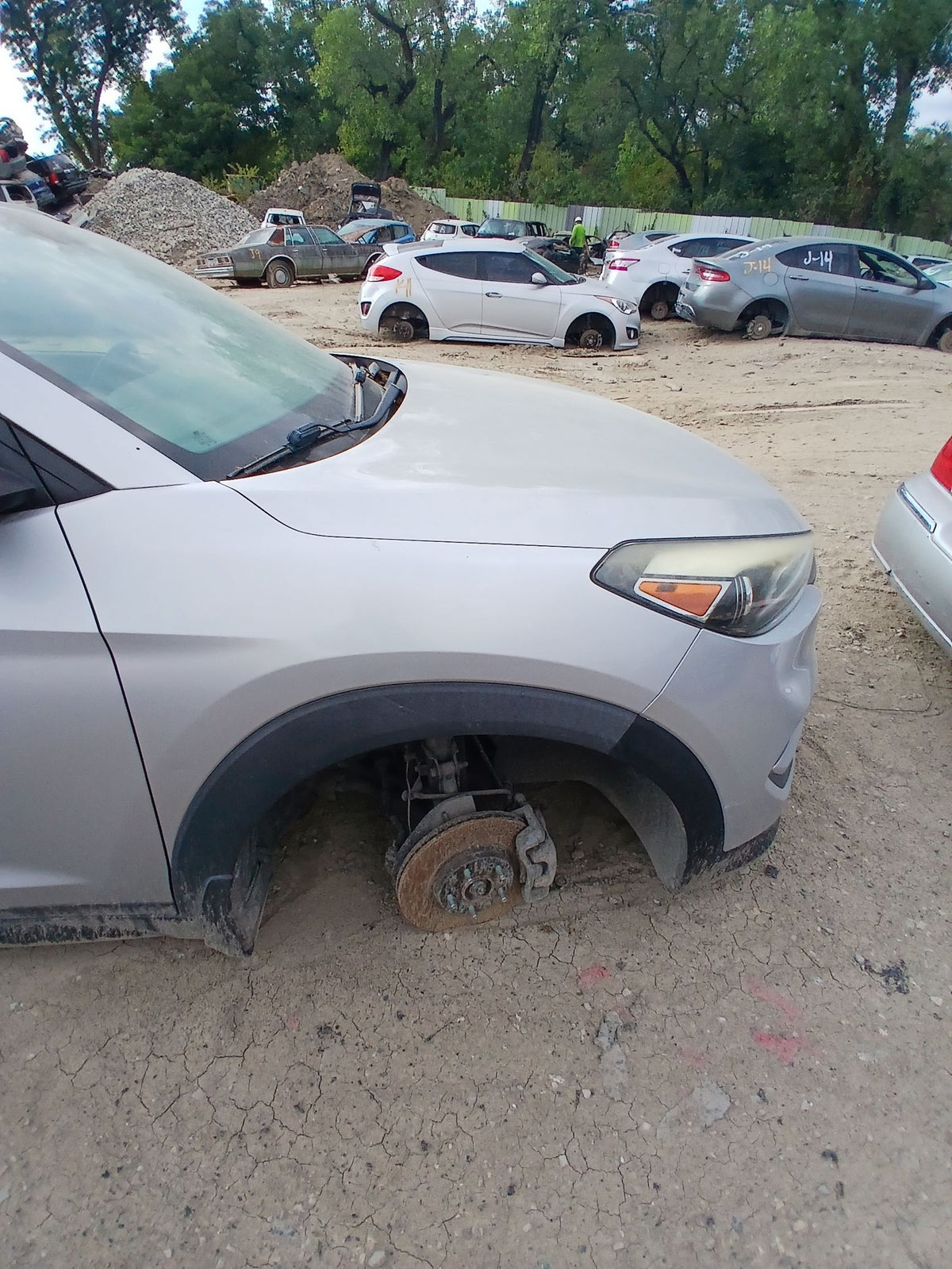 CA_VEHICLE_MEDIA:13146723180:3276776561