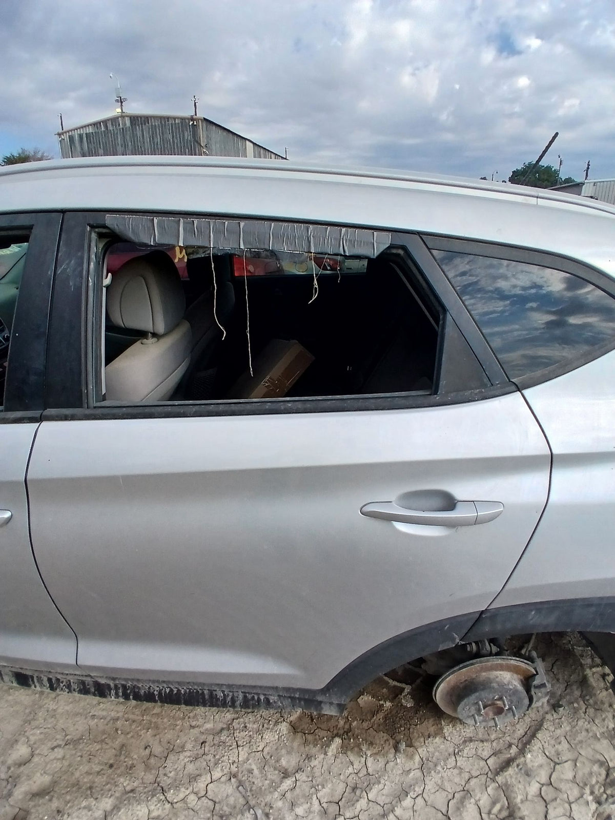 CA_VEHICLE_MEDIA:13146723180:3276777135