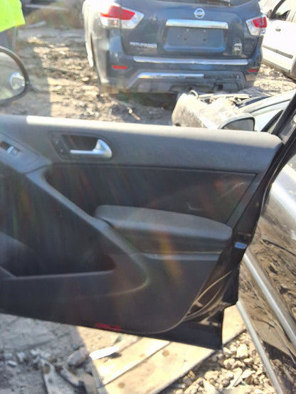 CA_VEHICLE_MEDIA:13146763260:3290015732