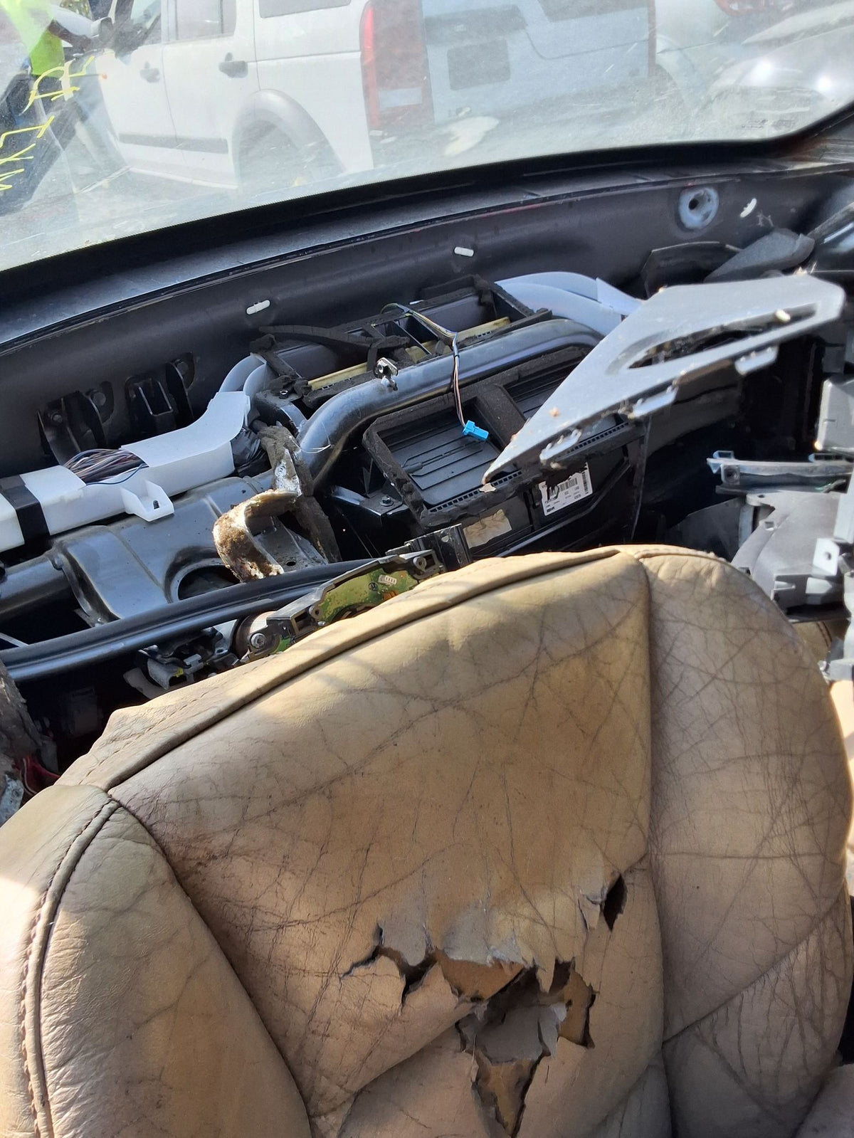 CA_VEHICLE_MEDIA:13146763279:3290029250