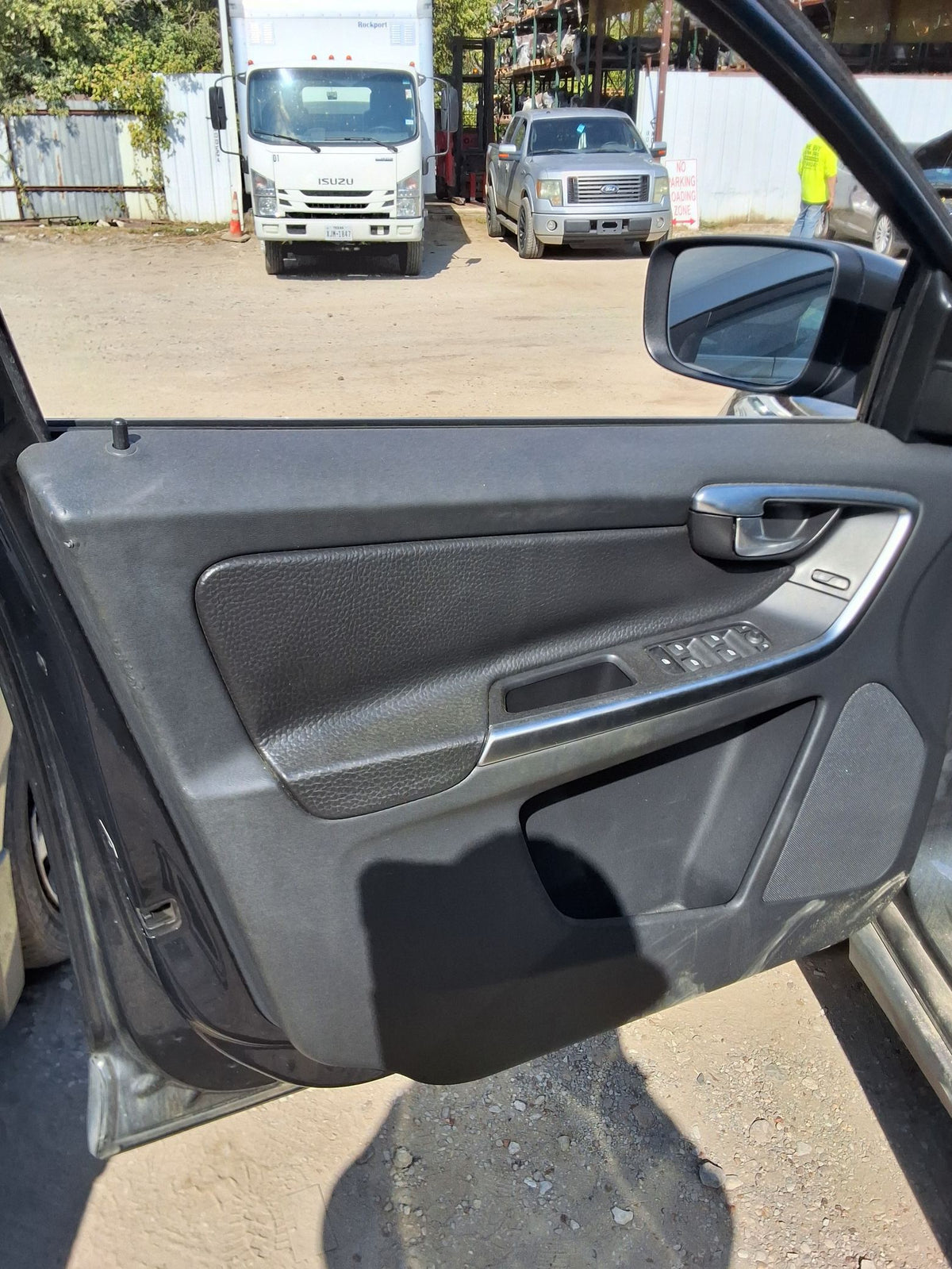 CA_VEHICLE_MEDIA:13146763280:3289817378