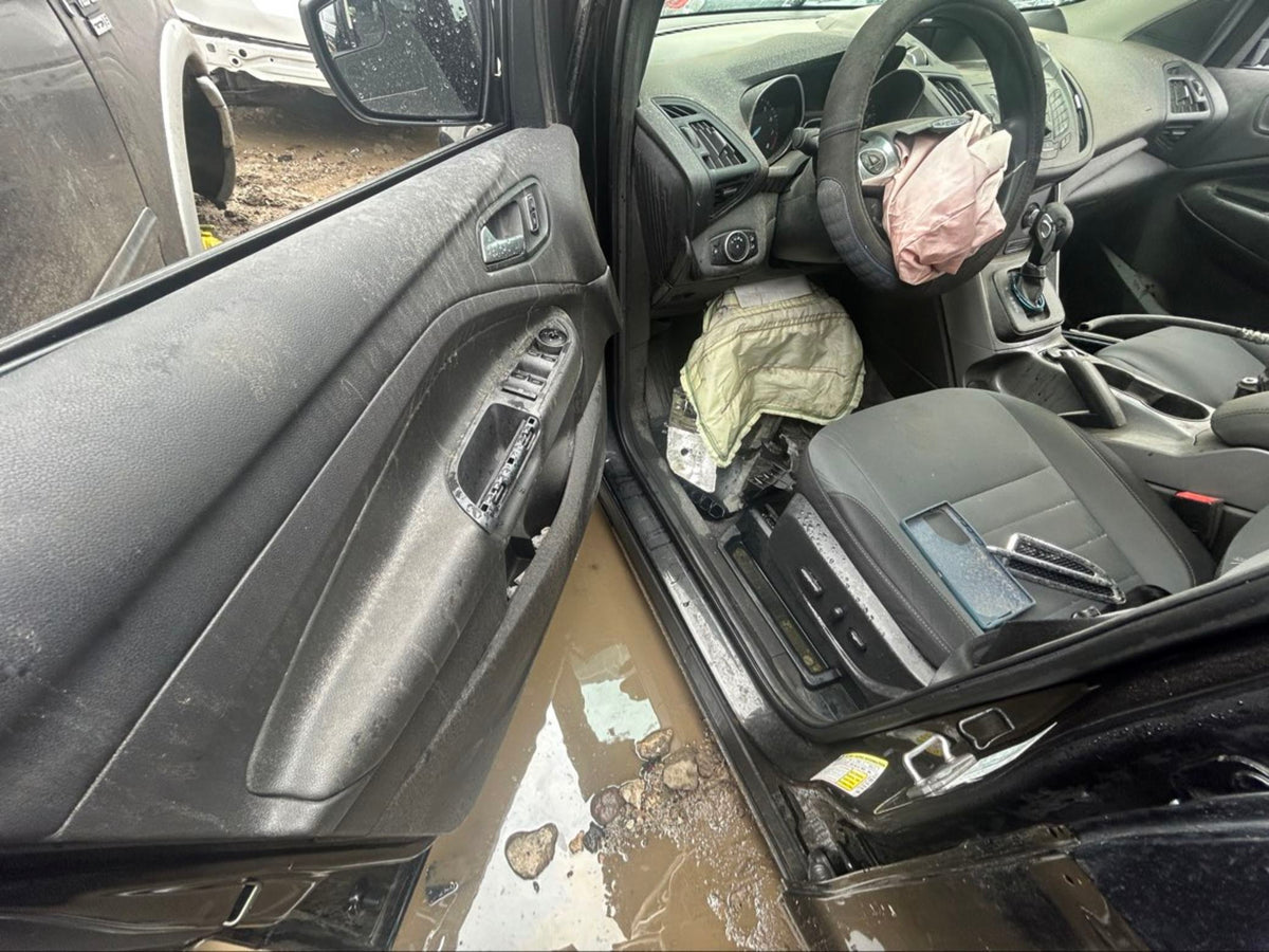 CA_VEHICLE_MEDIA:13146765071:3290337055