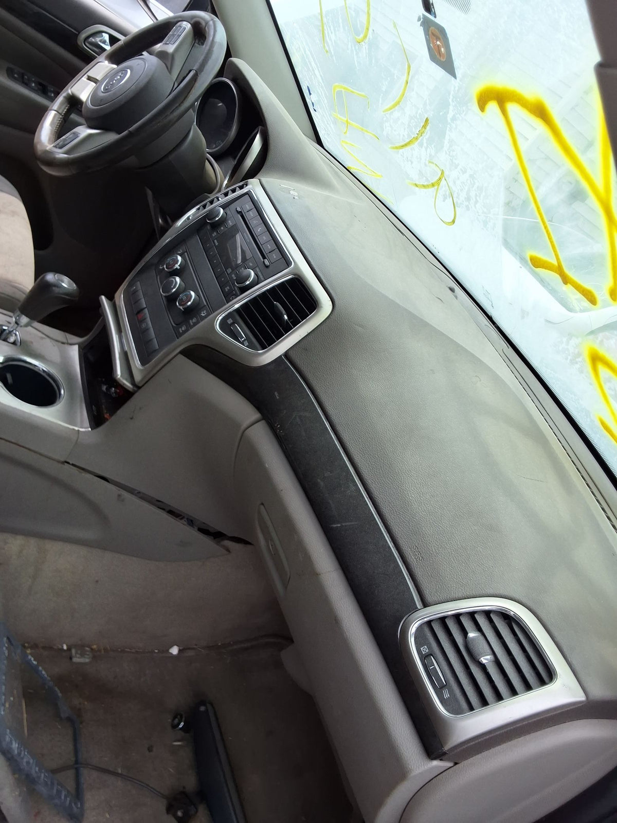 CA_VEHICLE_MEDIA:13146765171:3288532710