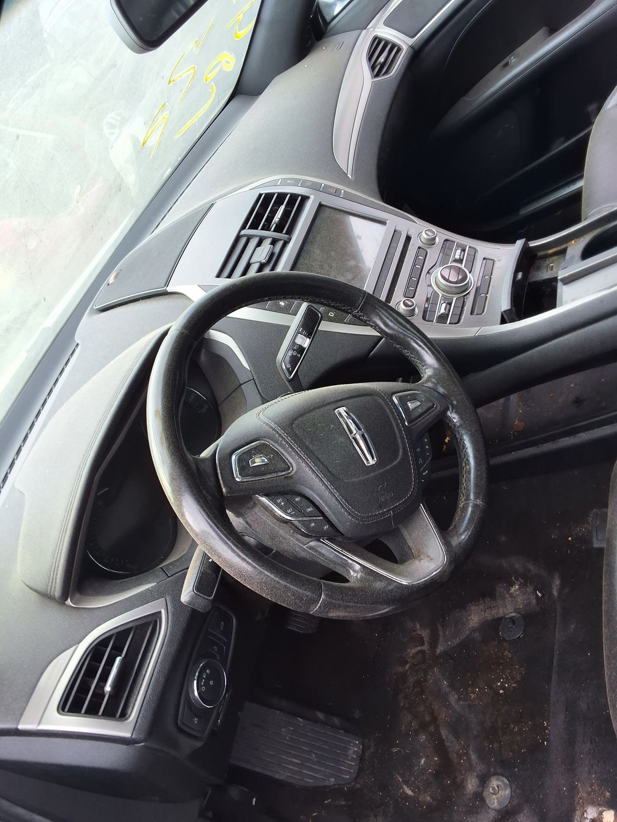 CA_VEHICLE_MEDIA:13146765177:3281488322