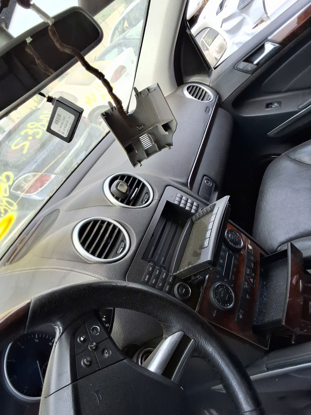 CA_VEHICLE_MEDIA:13146766816:3288537323