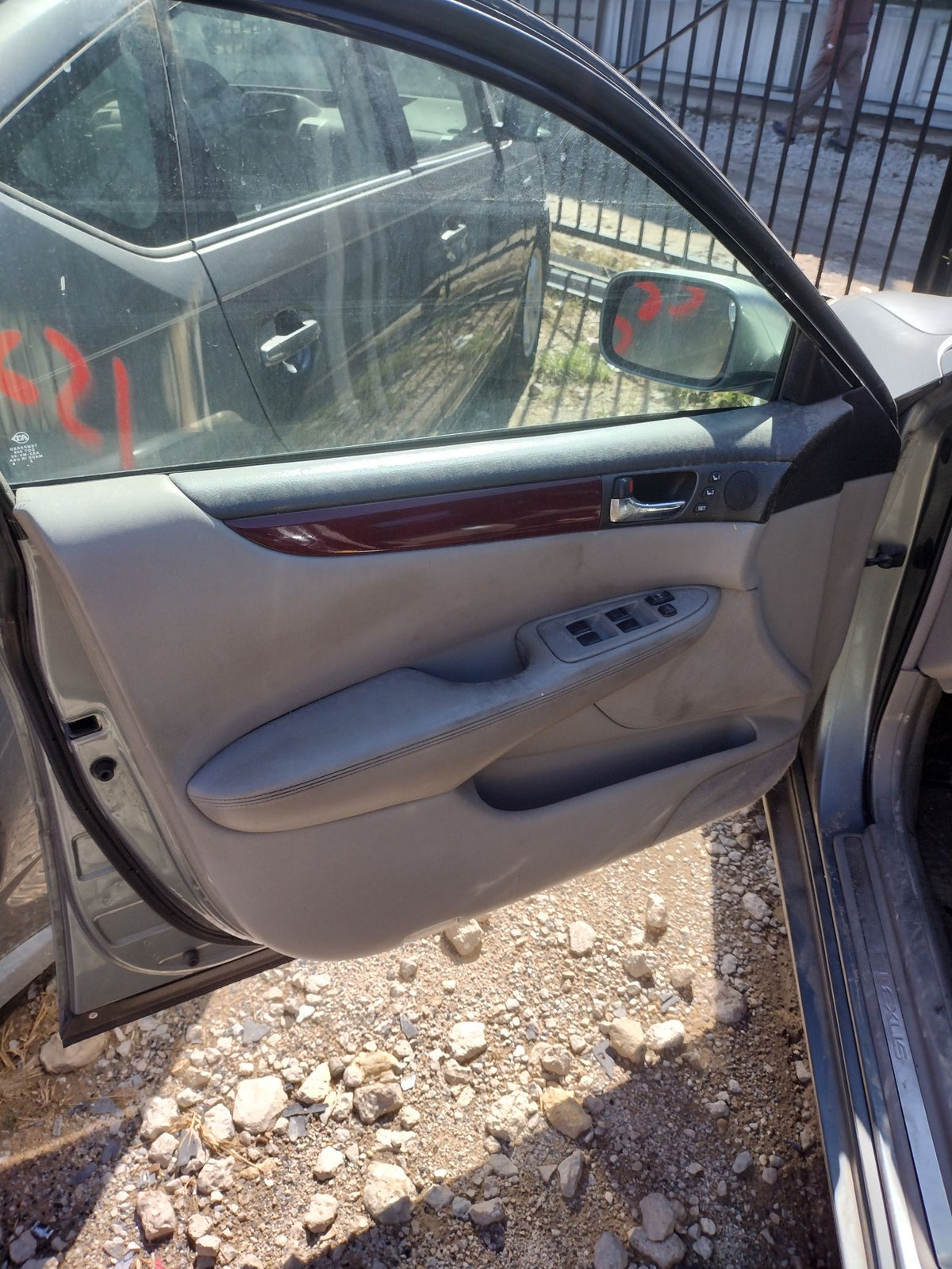 CA_VEHICLE_MEDIA:13203477142:3298069774
