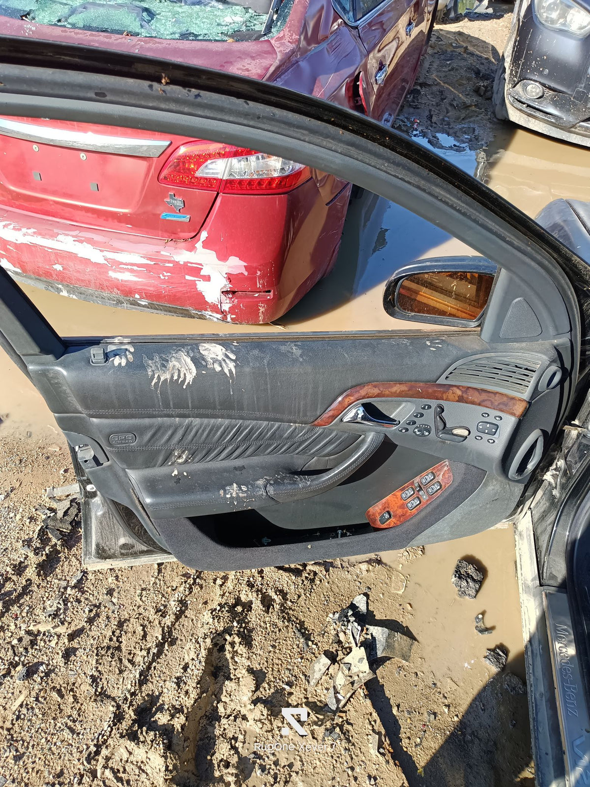 CA_VEHICLE_MEDIA:13203477158:3293809297