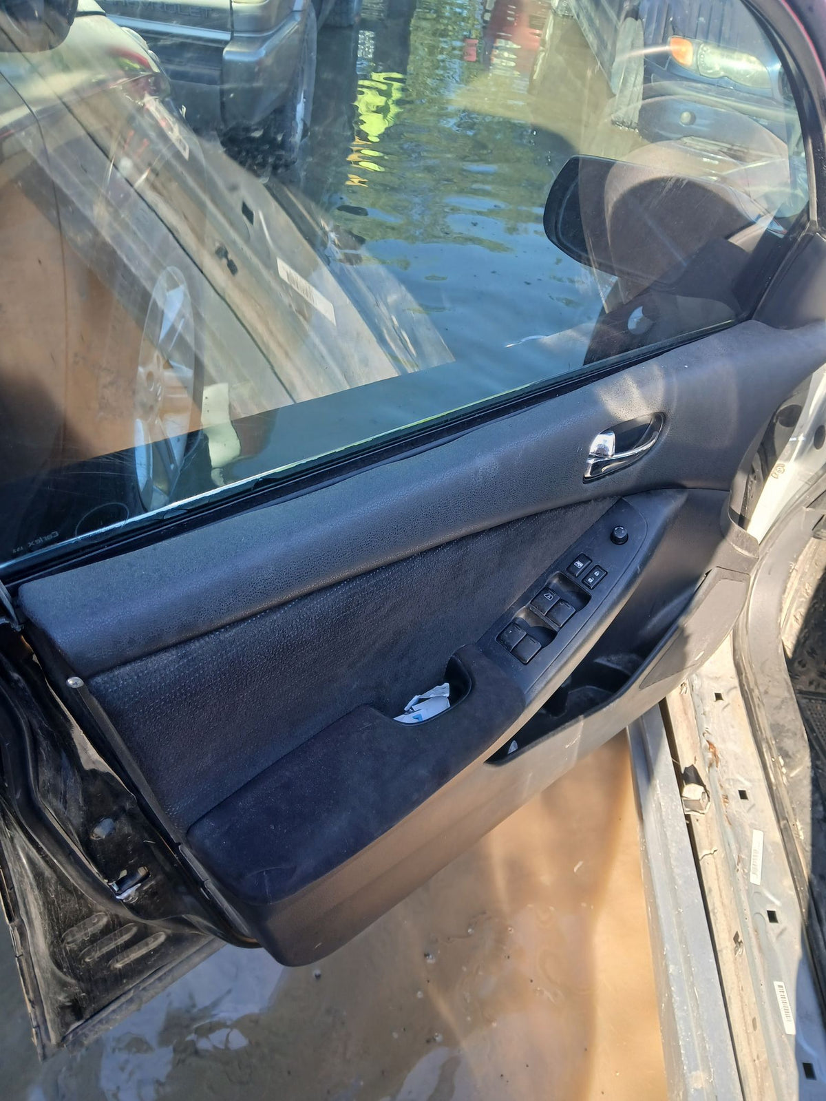 CA_VEHICLE_MEDIA:13203477160:3293617190
