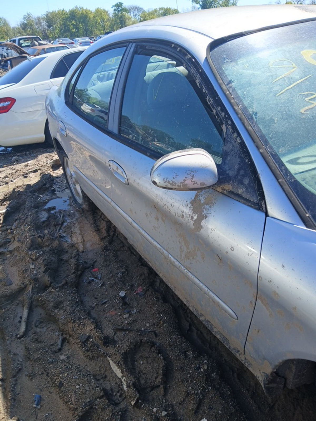 CA_VEHICLE_MEDIA:13203477458:3294255473