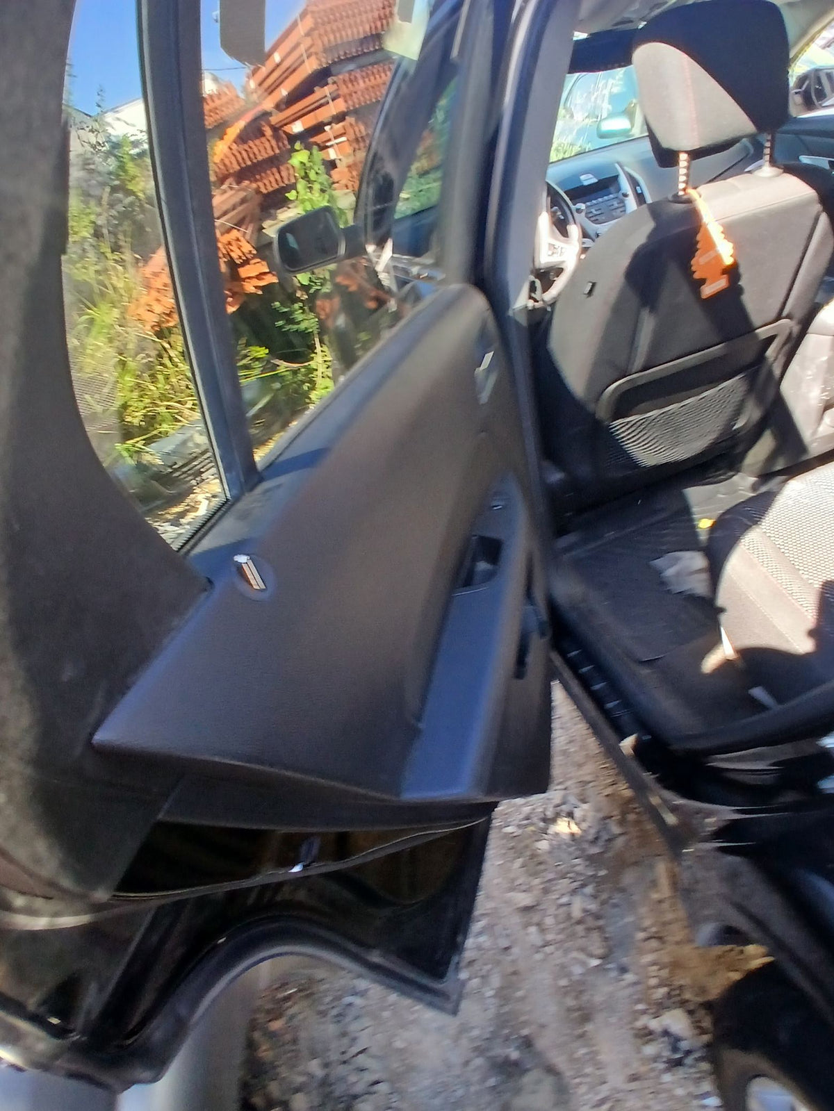 CA_VEHICLE_MEDIA:13203477459:3295145705