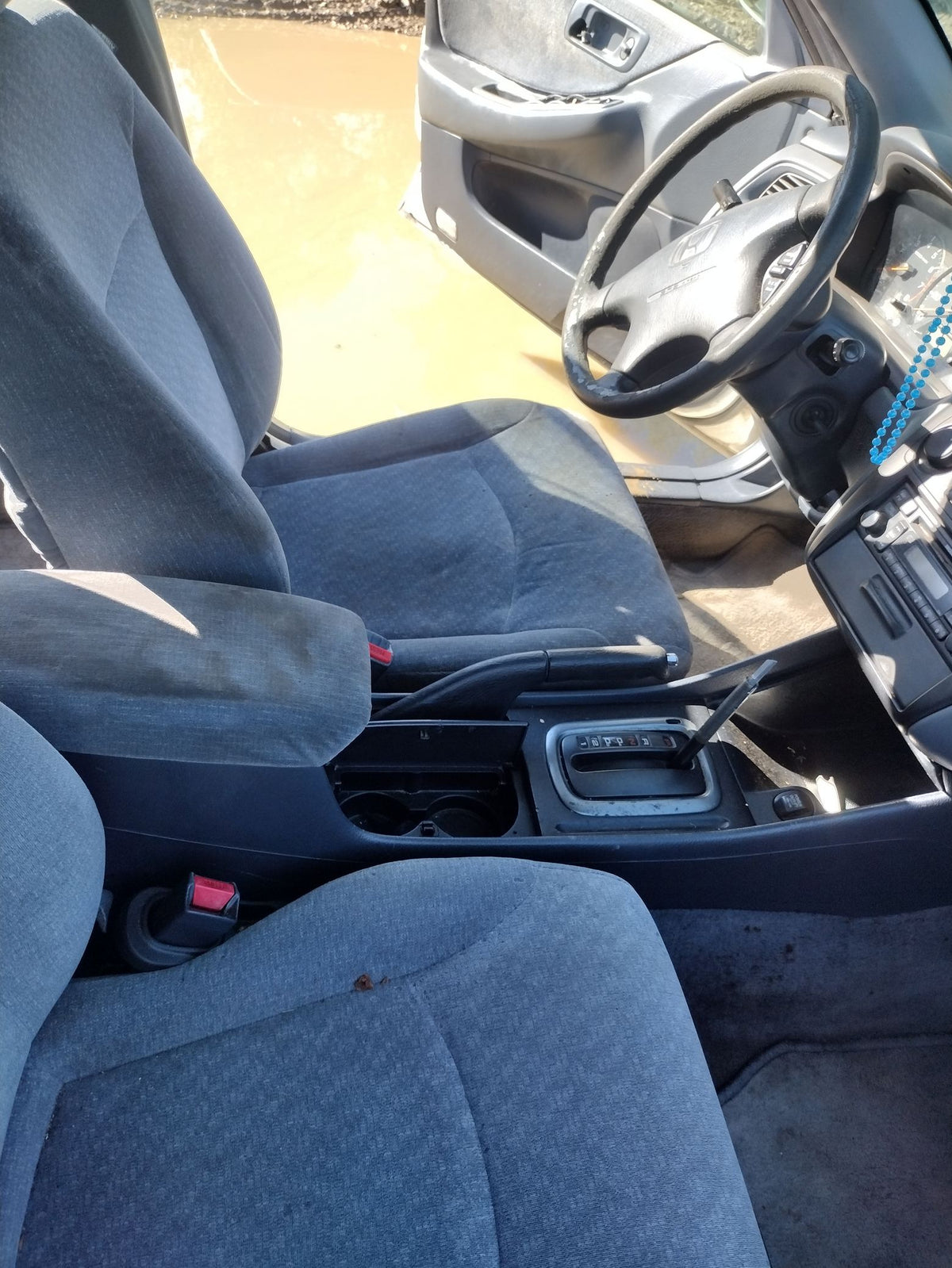 CA_VEHICLE_MEDIA:13203477460:3293896876