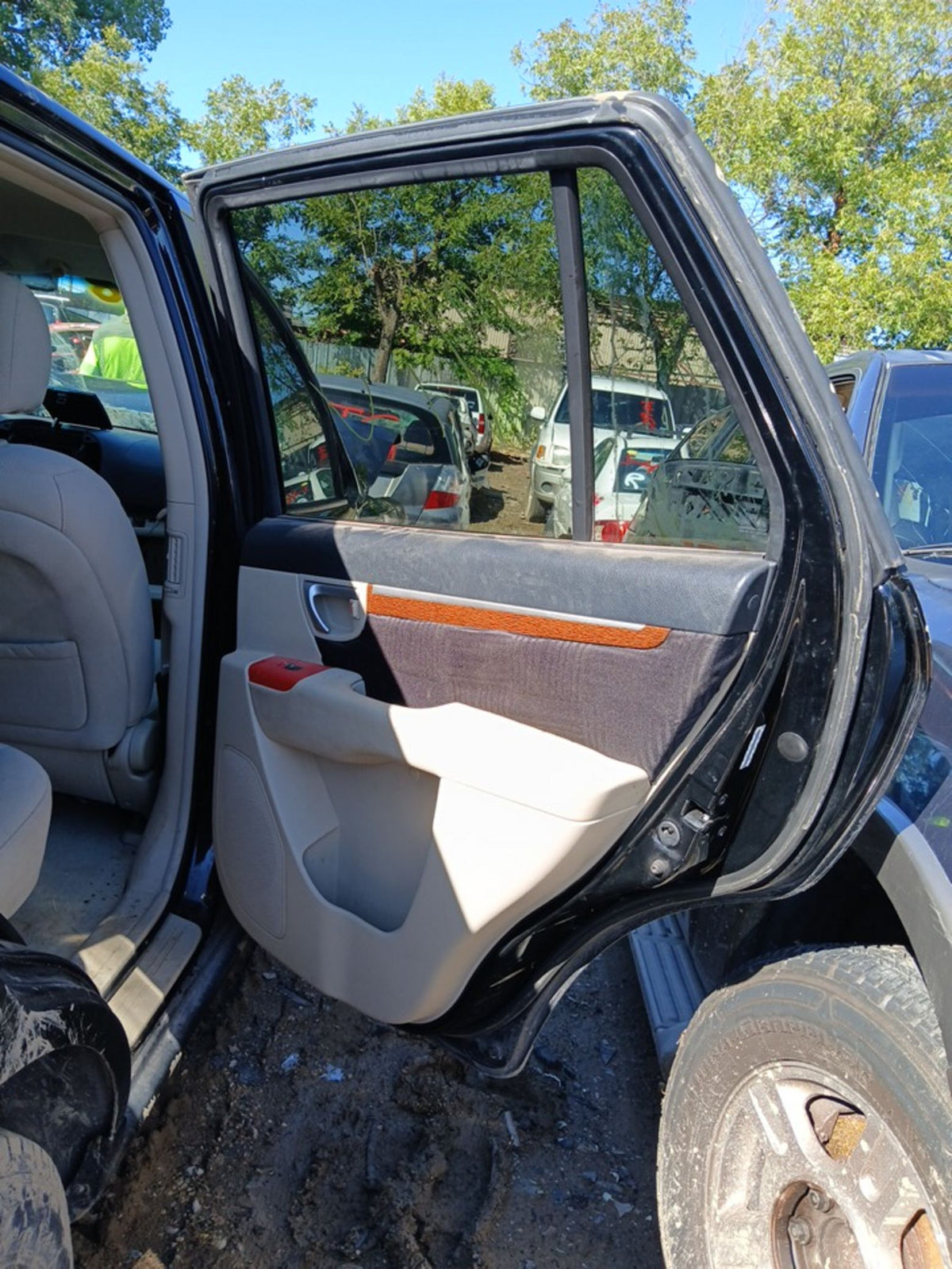 CA_VEHICLE_MEDIA:13203477466:3293998604