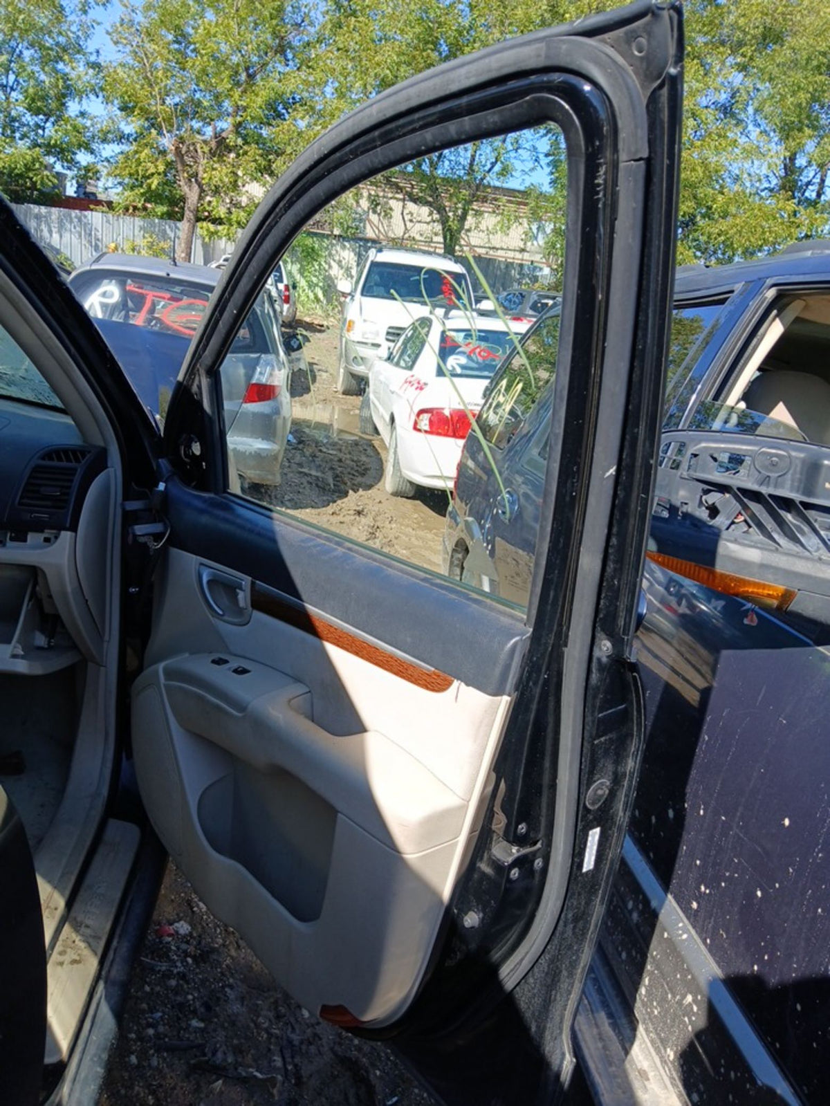 CA_VEHICLE_MEDIA:13203477466:3293999316