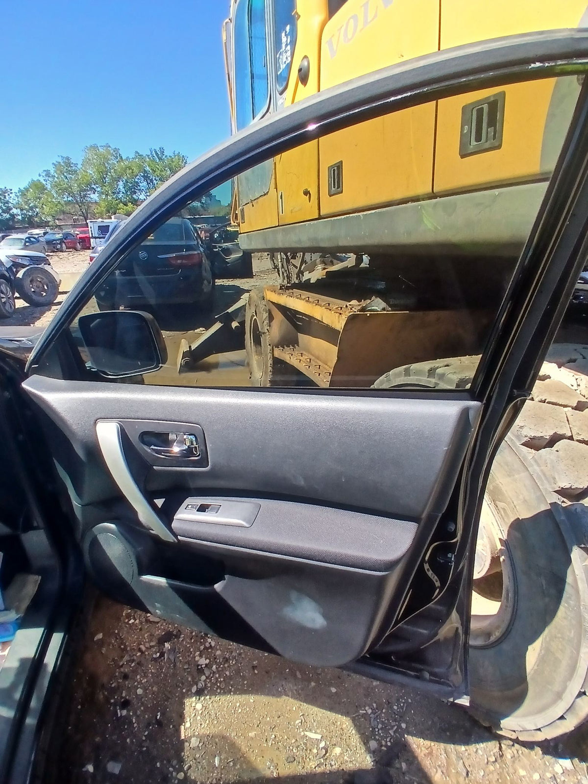 CA_VEHICLE_MEDIA:13203491375:3294680076
