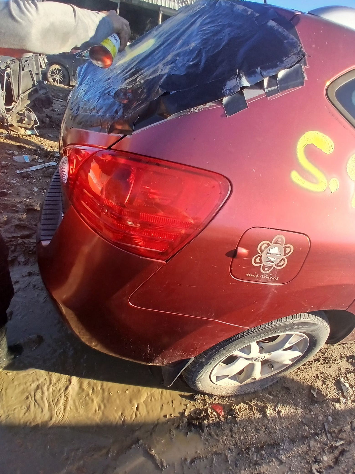 CA_VEHICLE_MEDIA:13203491376:3293555175