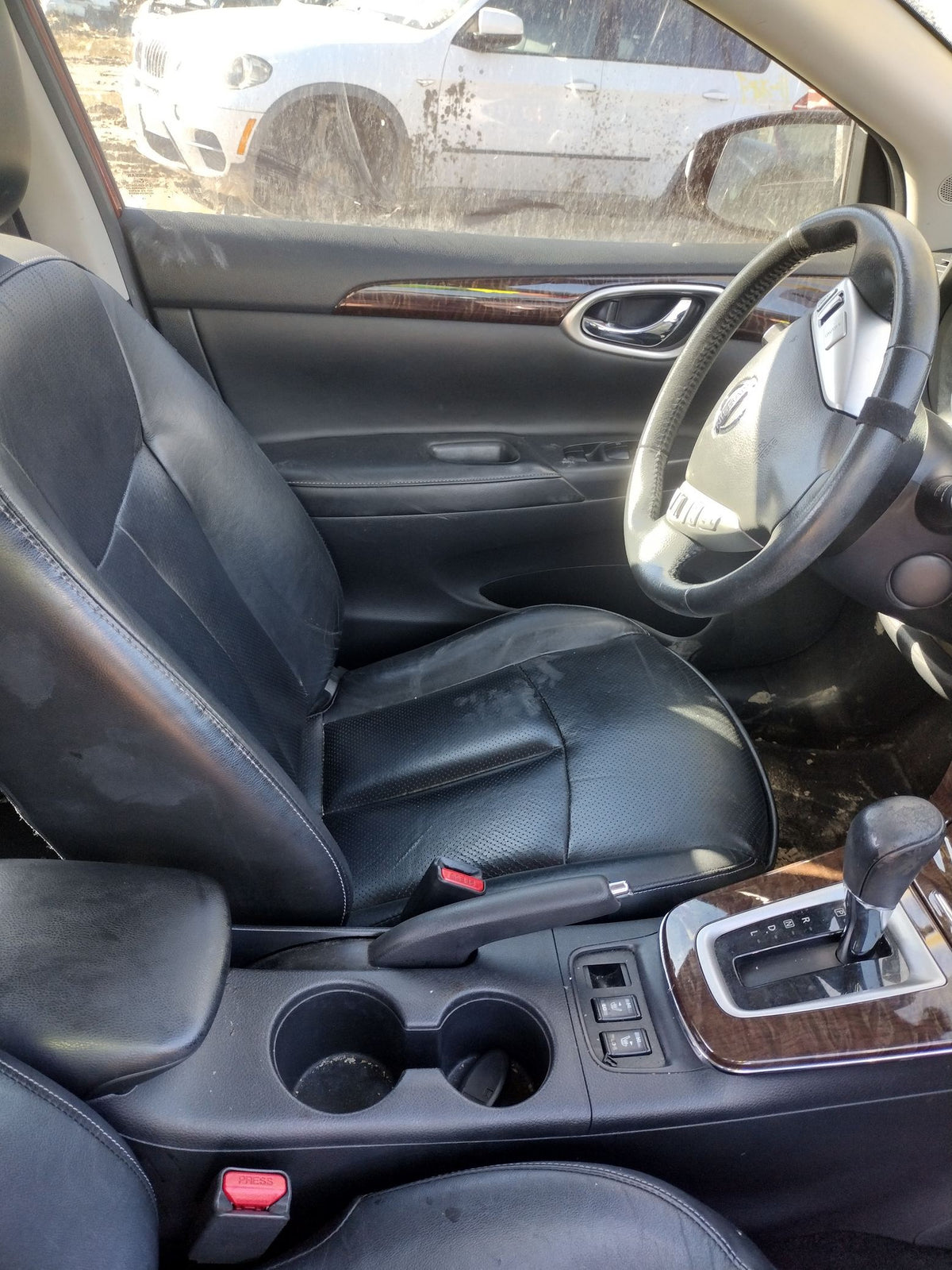 CA_VEHICLE_MEDIA:13203491377:3293839417