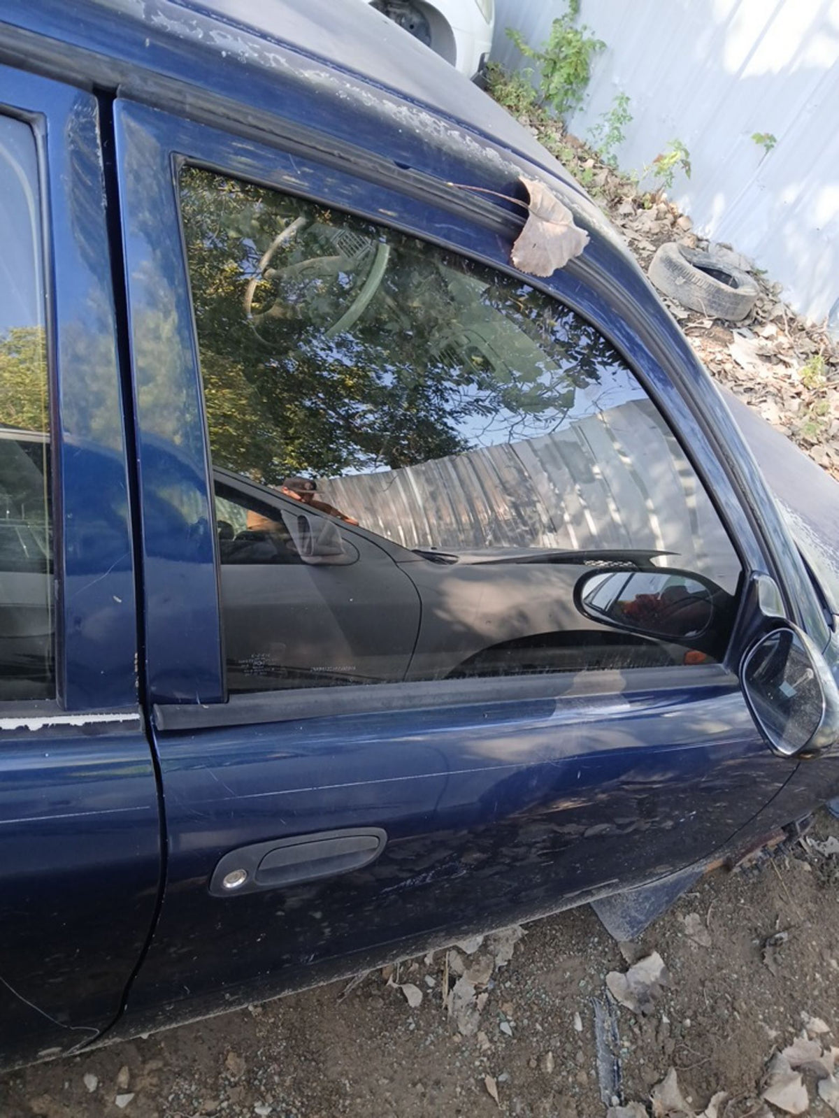 CA_VEHICLE_MEDIA:13203491379:3294056360