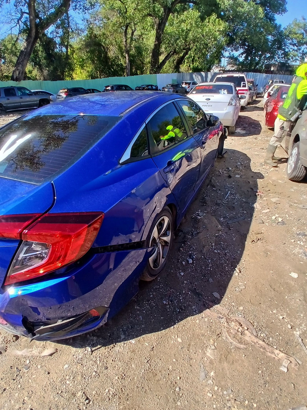 CA_VEHICLE_MEDIA:13203491419:3294237921