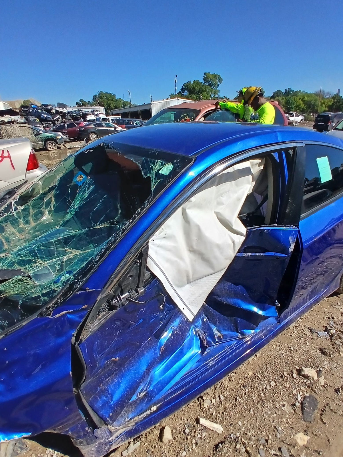 CA_VEHICLE_MEDIA:13203491419:3294238624