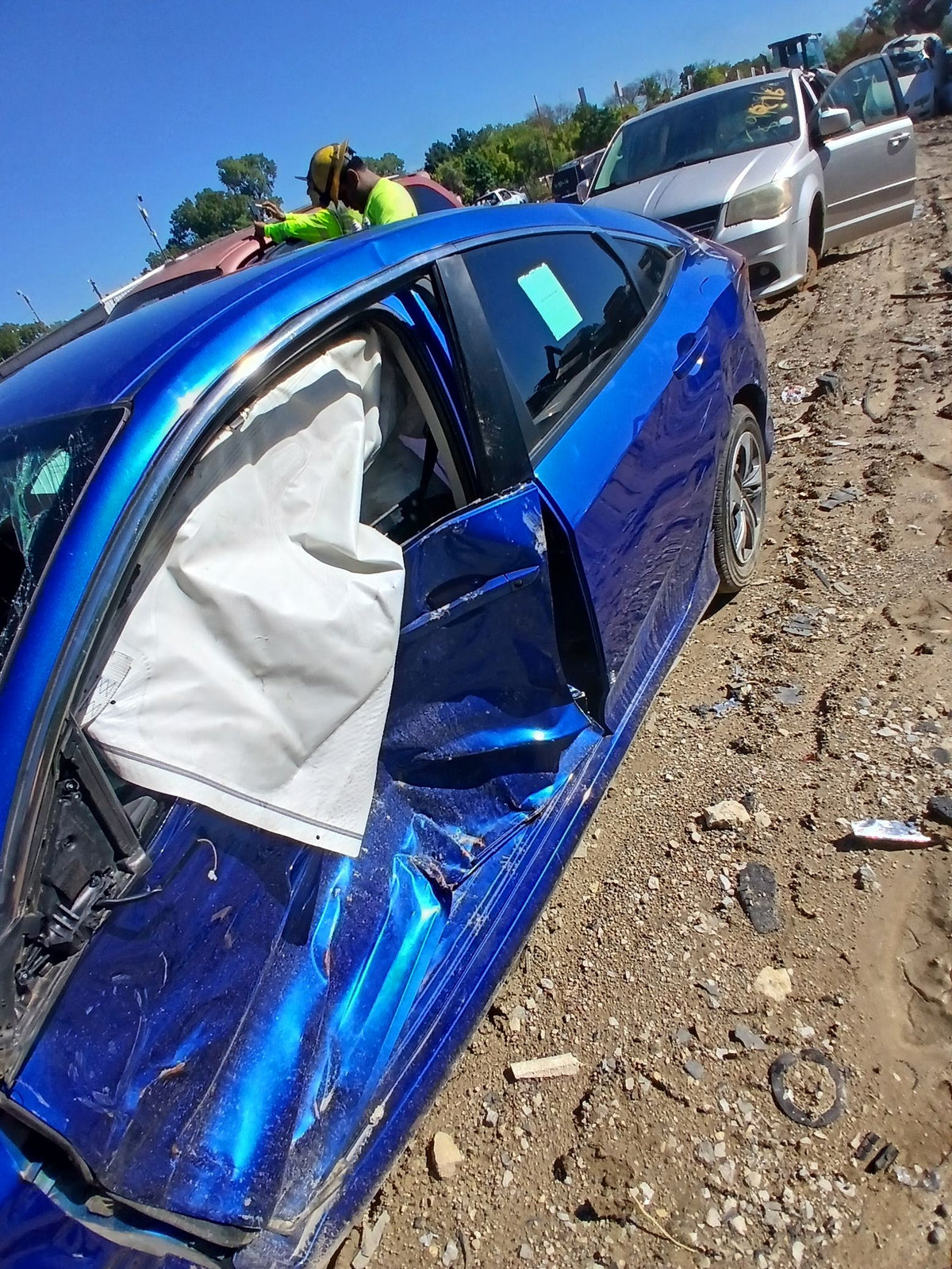 CA_VEHICLE_MEDIA:13203491419:3294238781