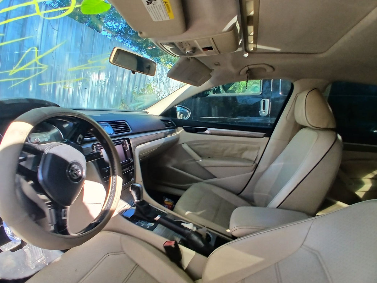 CA_VEHICLE_MEDIA:13203491420:3294044870