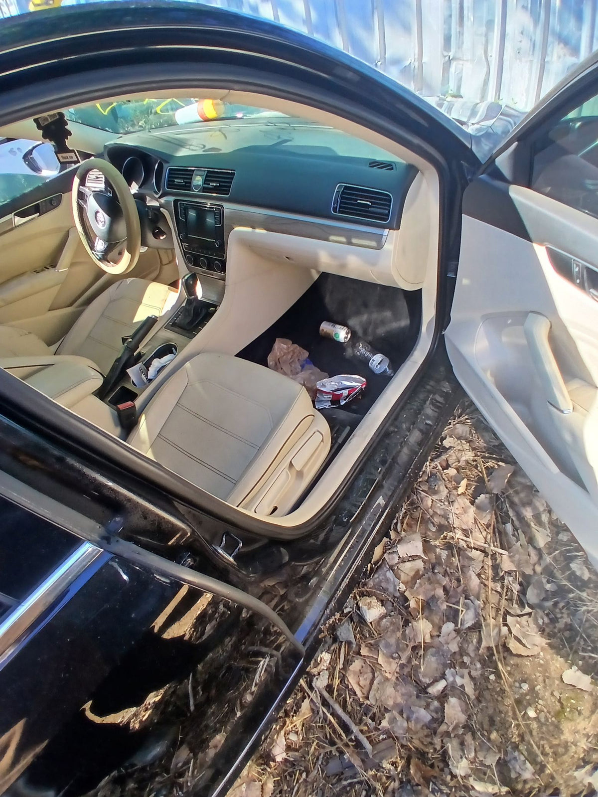 CA_VEHICLE_MEDIA:13203491420:3294047399