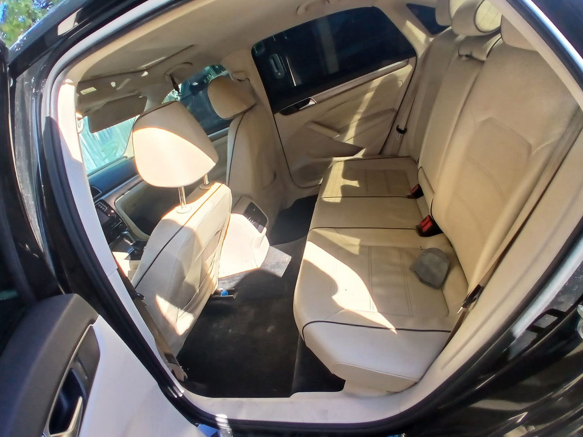 CA_VEHICLE_MEDIA:13203491420:3294049217