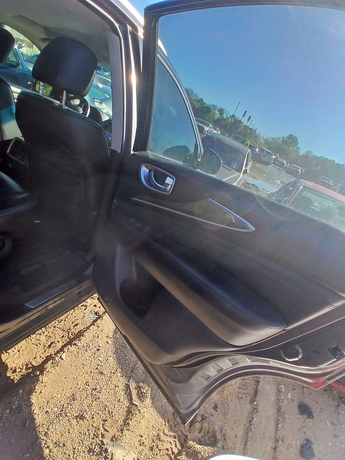 CA_VEHICLE_MEDIA:13203491421:3293796671