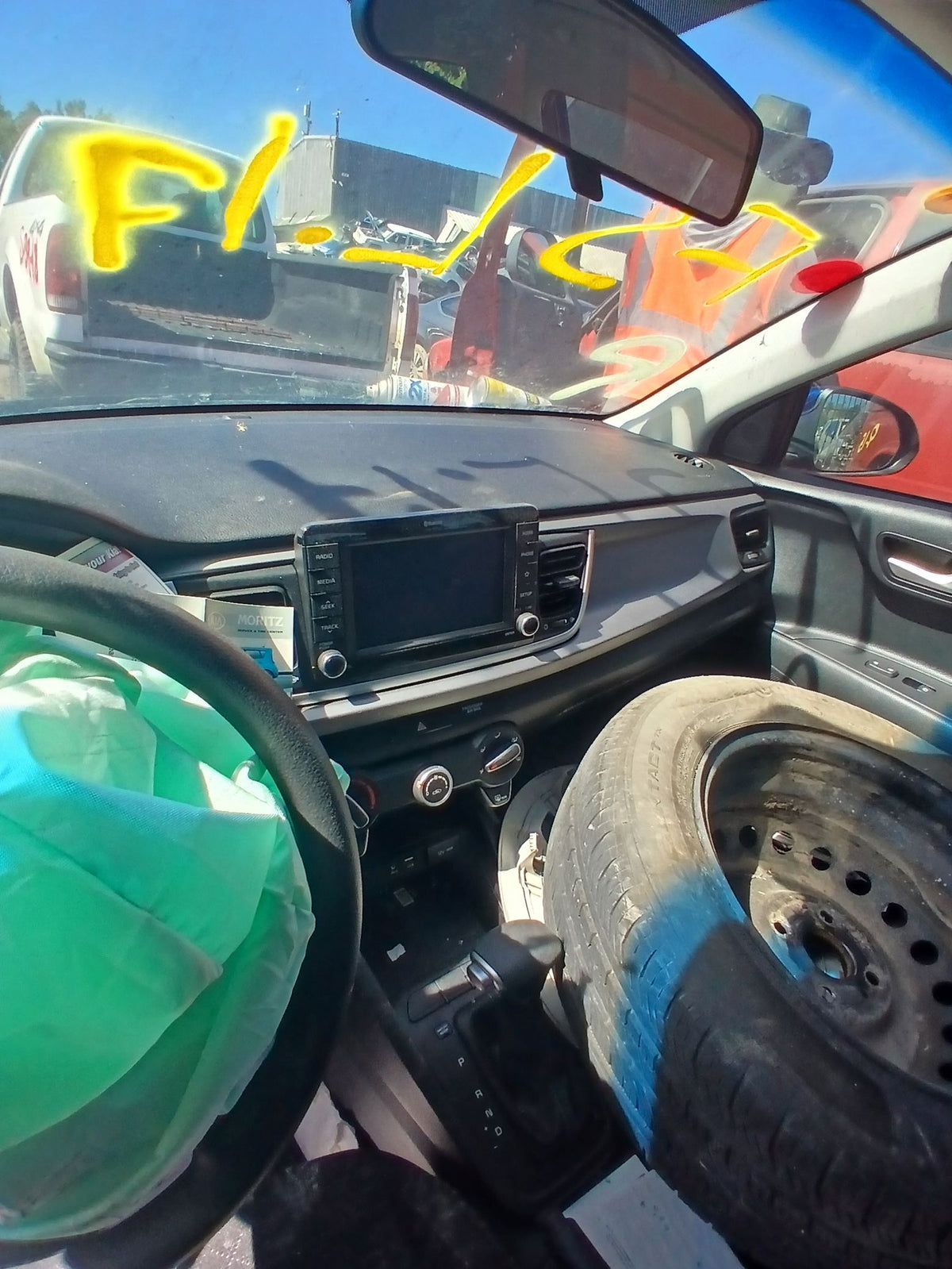 CA_VEHICLE_MEDIA:13203491422:3294782697