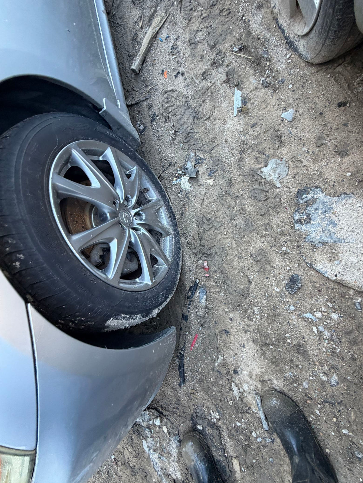 CA_VEHICLE_MEDIA:13203493541:3300950591