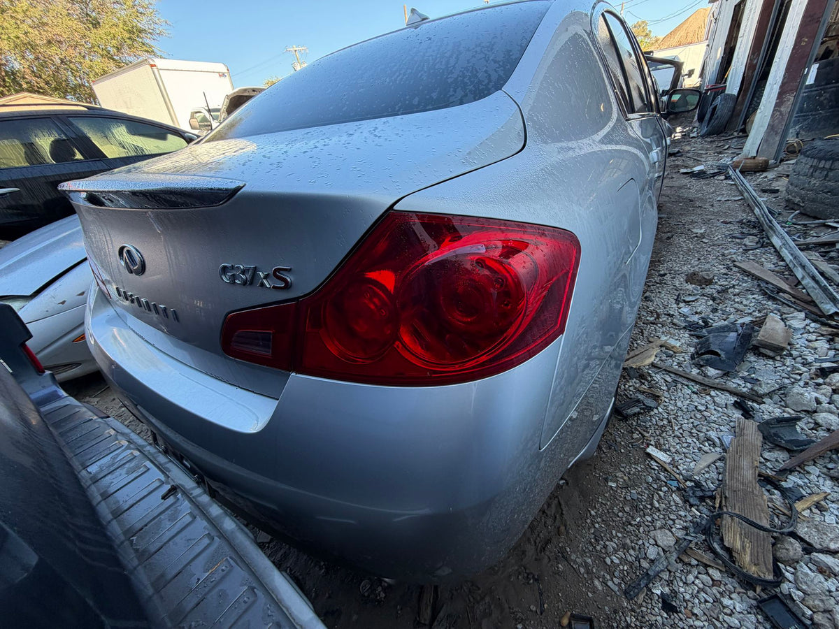 CA_VEHICLE_MEDIA:13203493541:3300951149