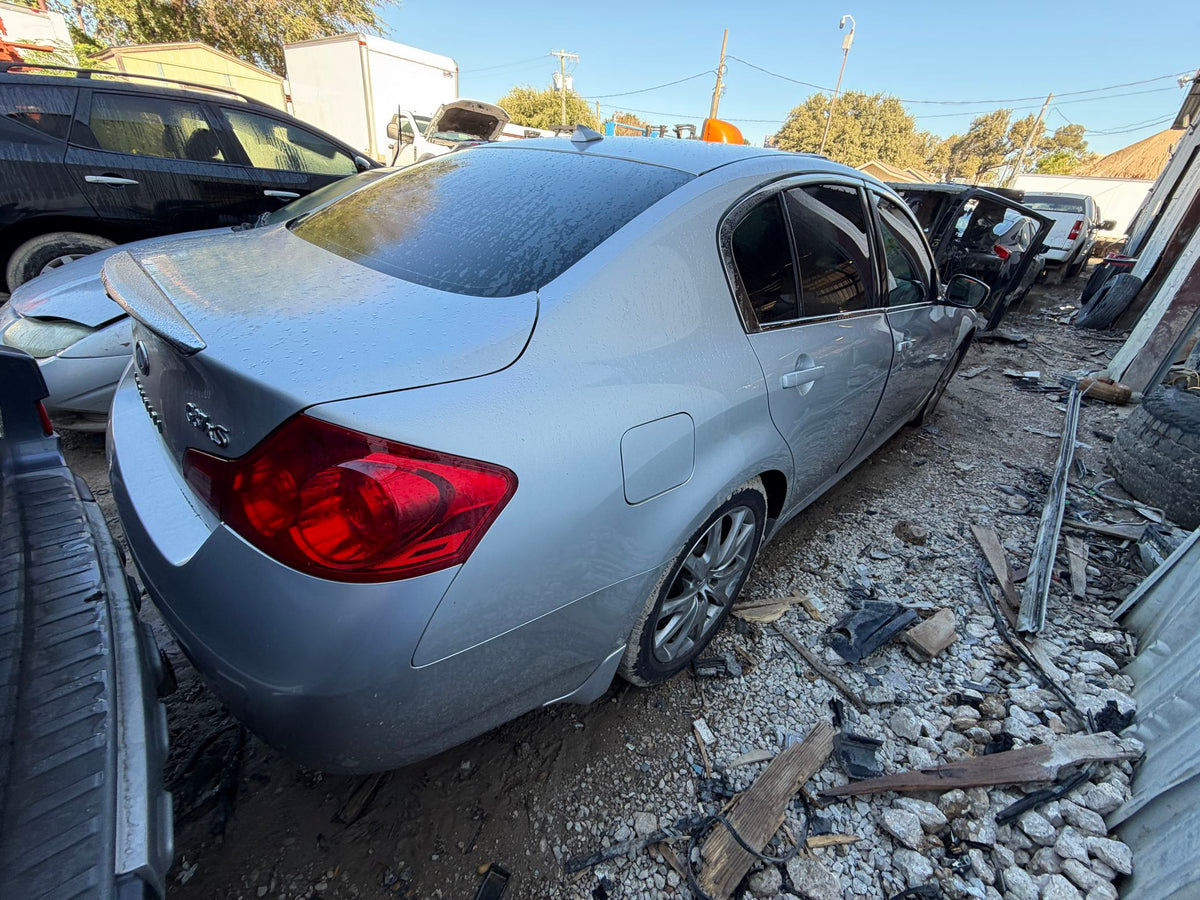 CA_VEHICLE_MEDIA:13203493541:3300951155