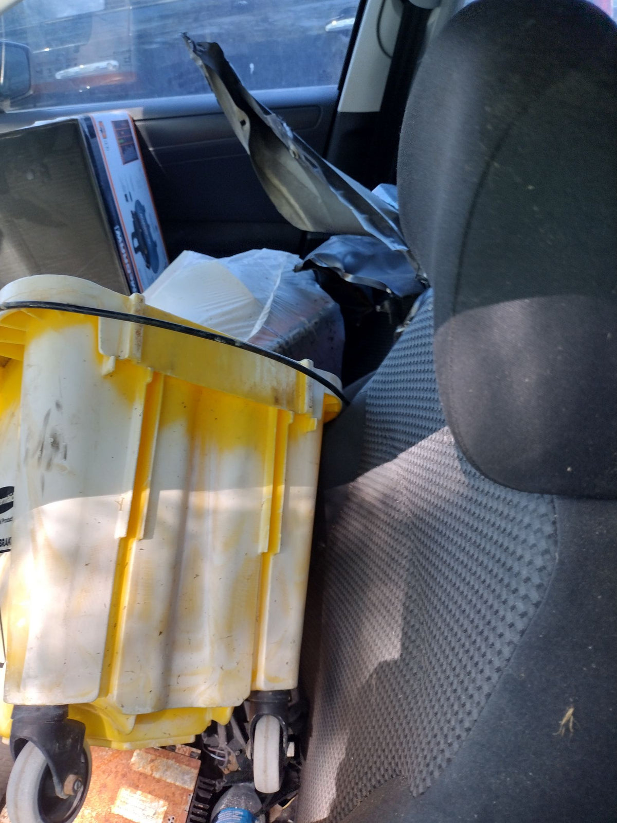 CA_VEHICLE_MEDIA:13203496375:3295094438