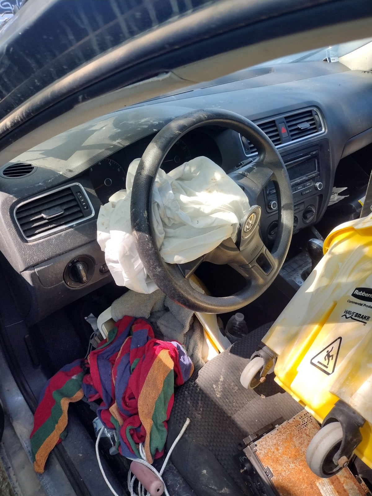 CA_VEHICLE_MEDIA:13203496375:3295097118