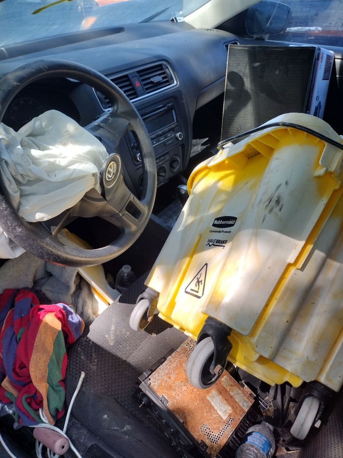 CA_VEHICLE_MEDIA:13203496375:3295097183