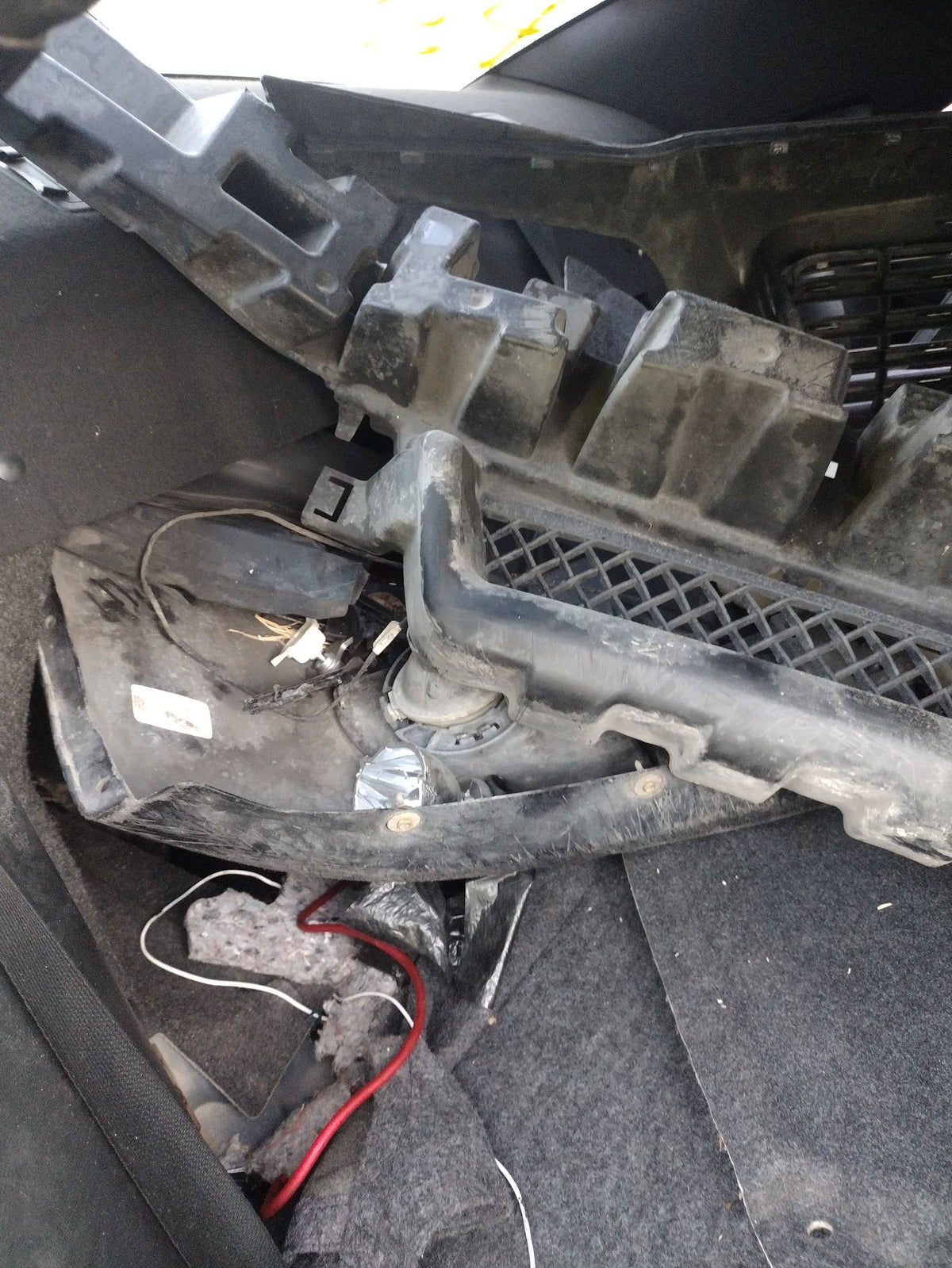 CA_VEHICLE_MEDIA:13203496379:3296601411
