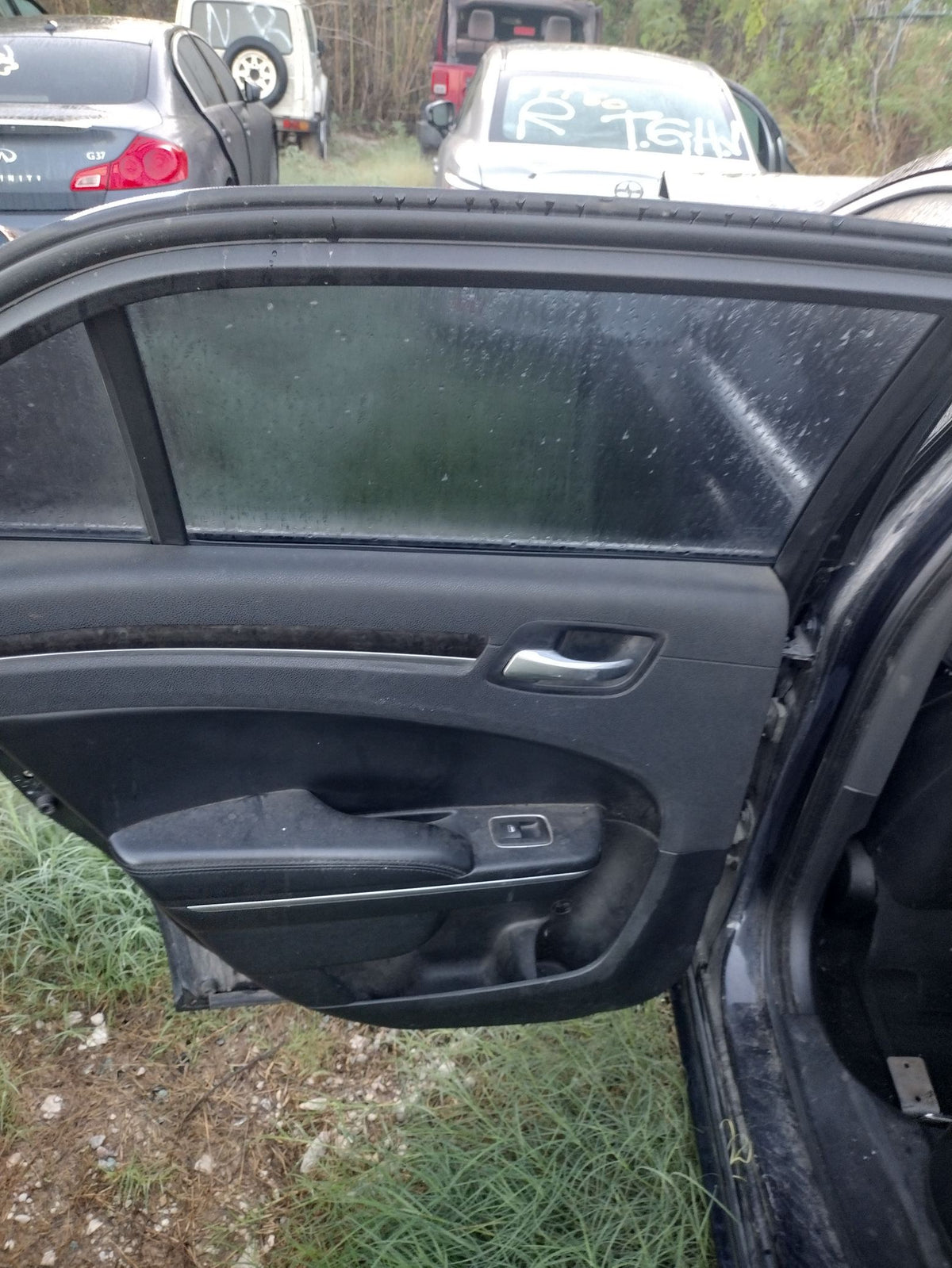 CA_VEHICLE_MEDIA:13203496379:3296601943