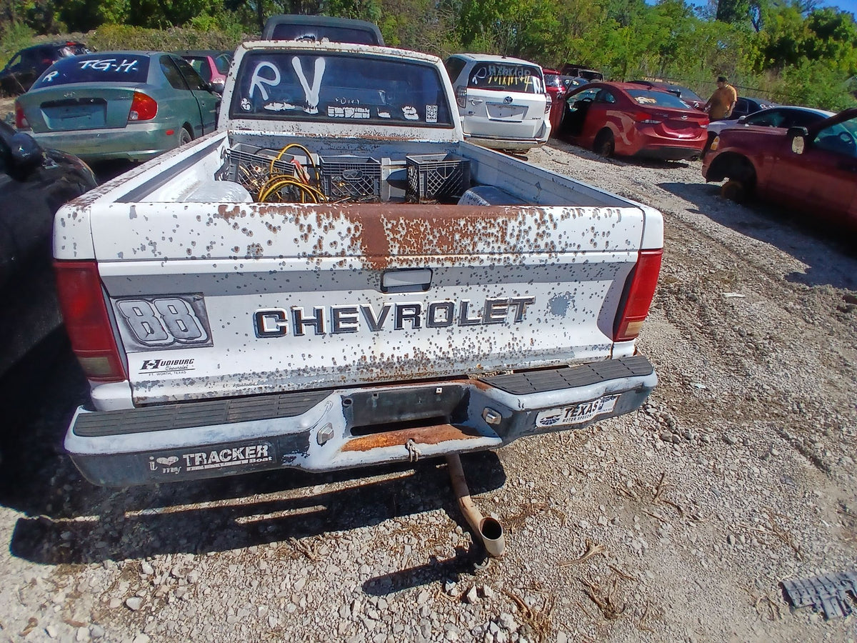CA_VEHICLE_MEDIA:13203515092:3294880432